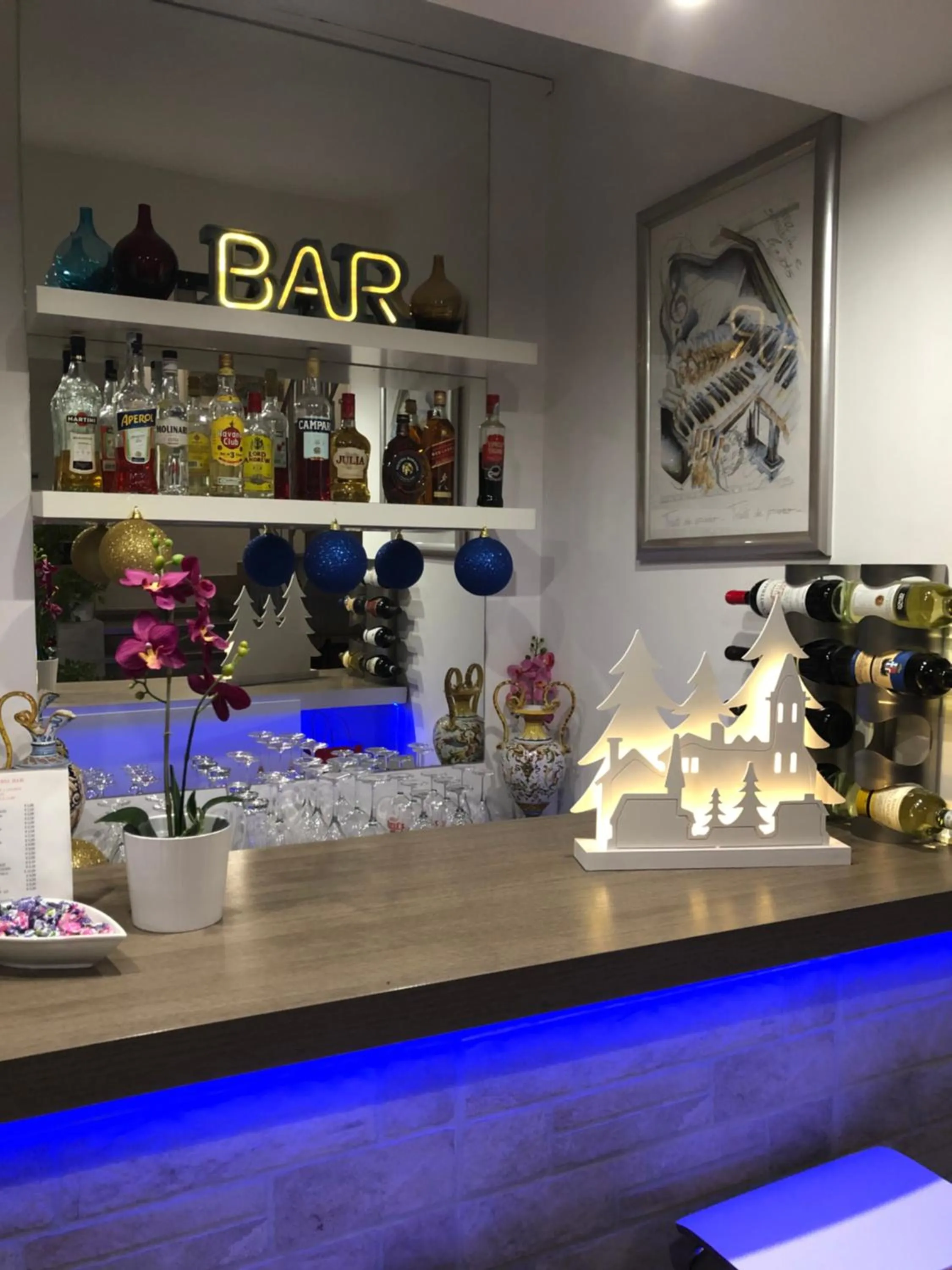 Lounge or bar in Hotel Capitol