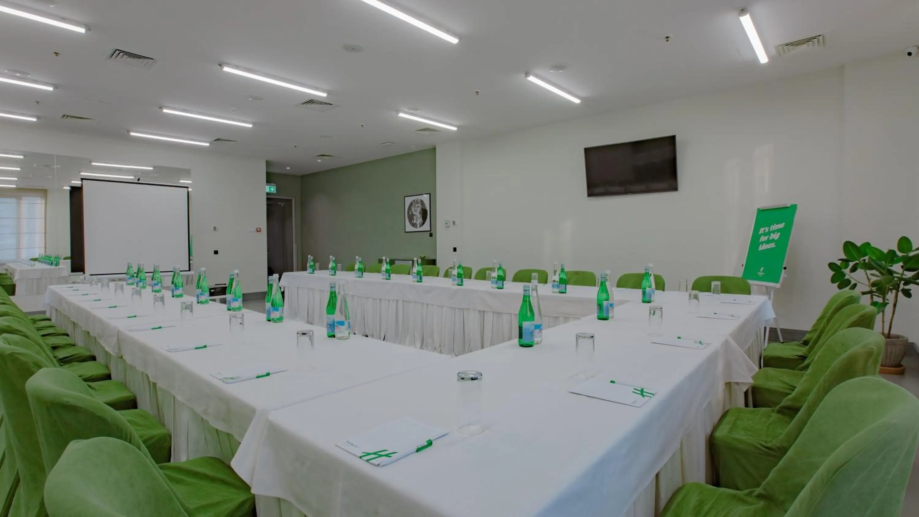 Meeting/conference room in Holiday Inn Telavi by IHG