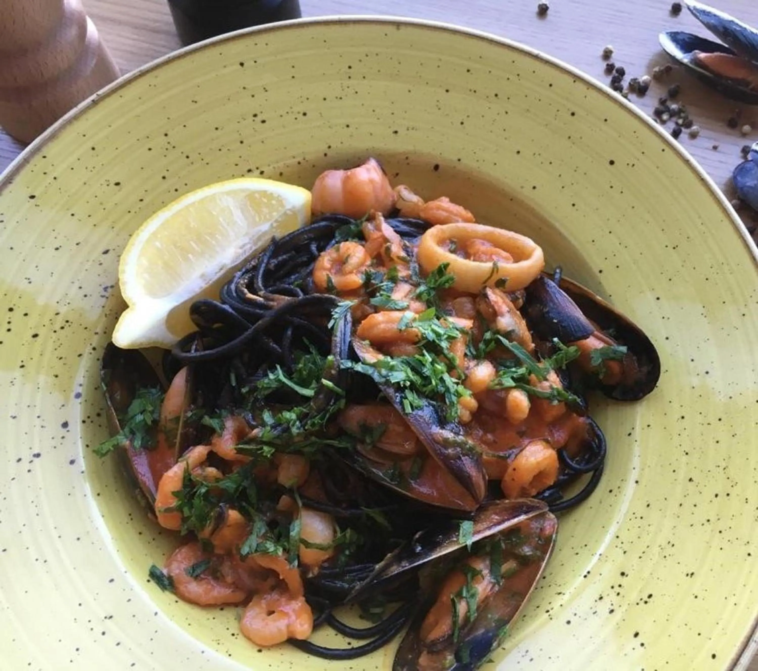 Restaurant/places to eat in Holiday Inn Telavi by IHG