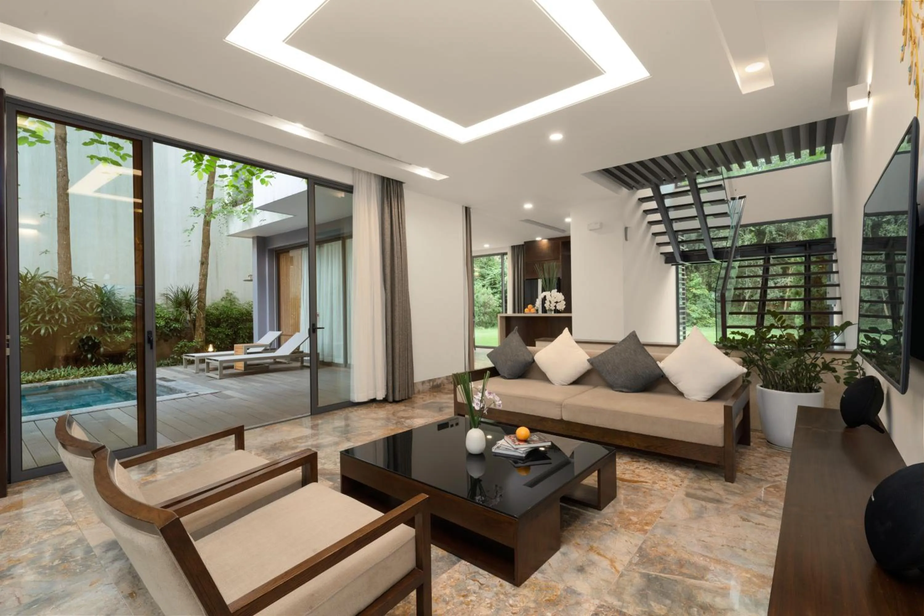 Living room, Seating Area in Flamingo Dai Lai Resort