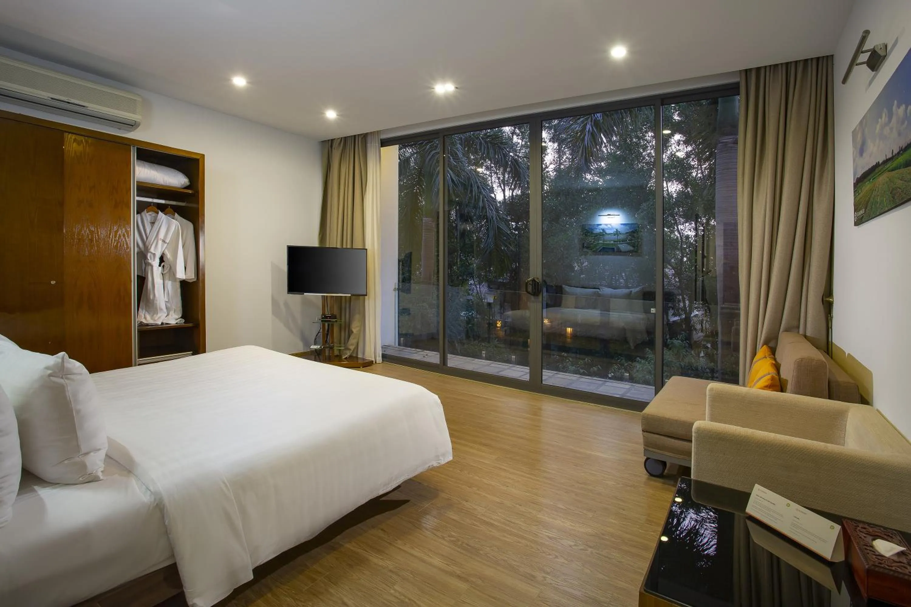 Bedroom in Flamingo Dai Lai Resort