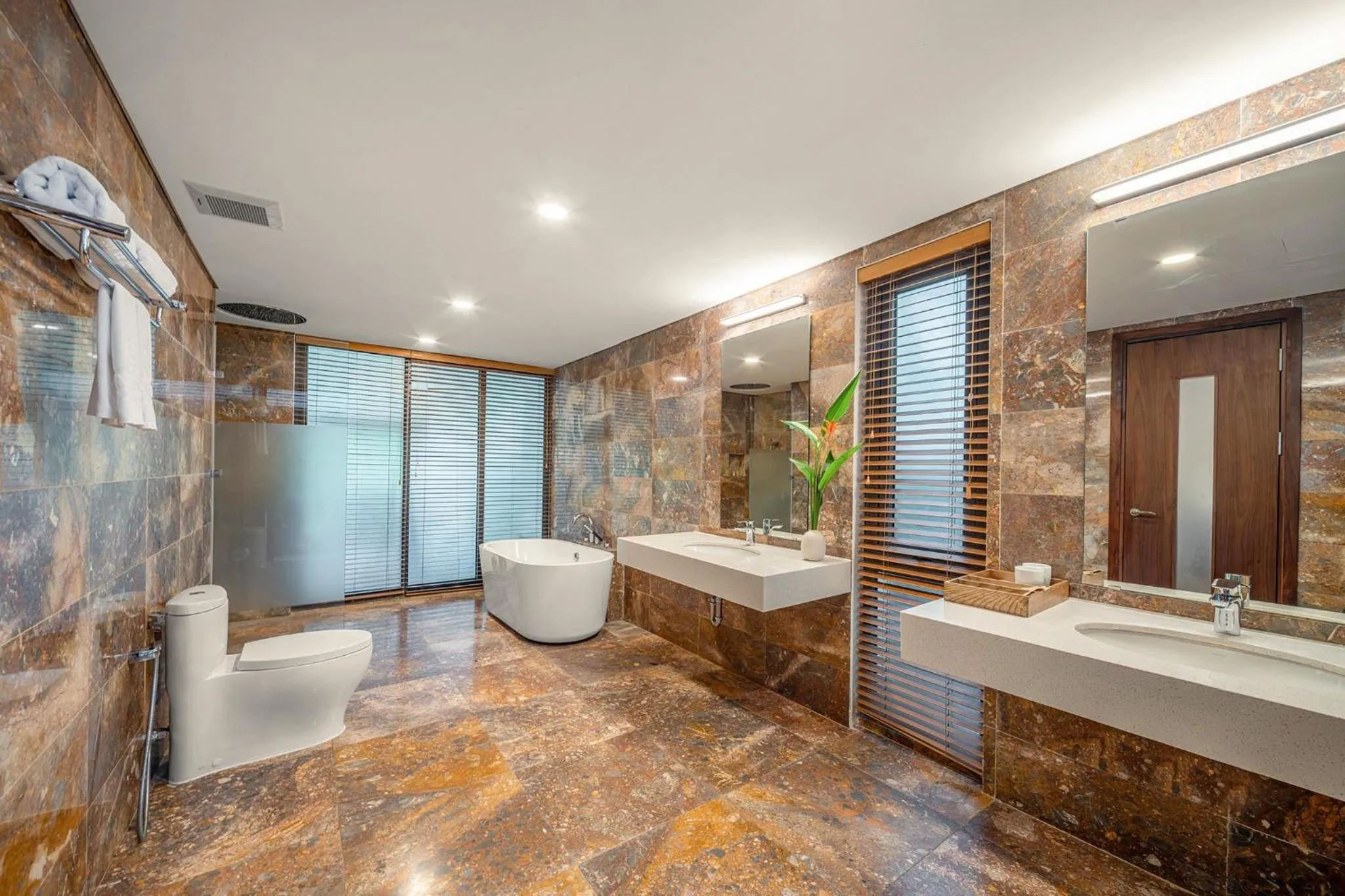 Shower, Bathroom in Flamingo Dai Lai Resort