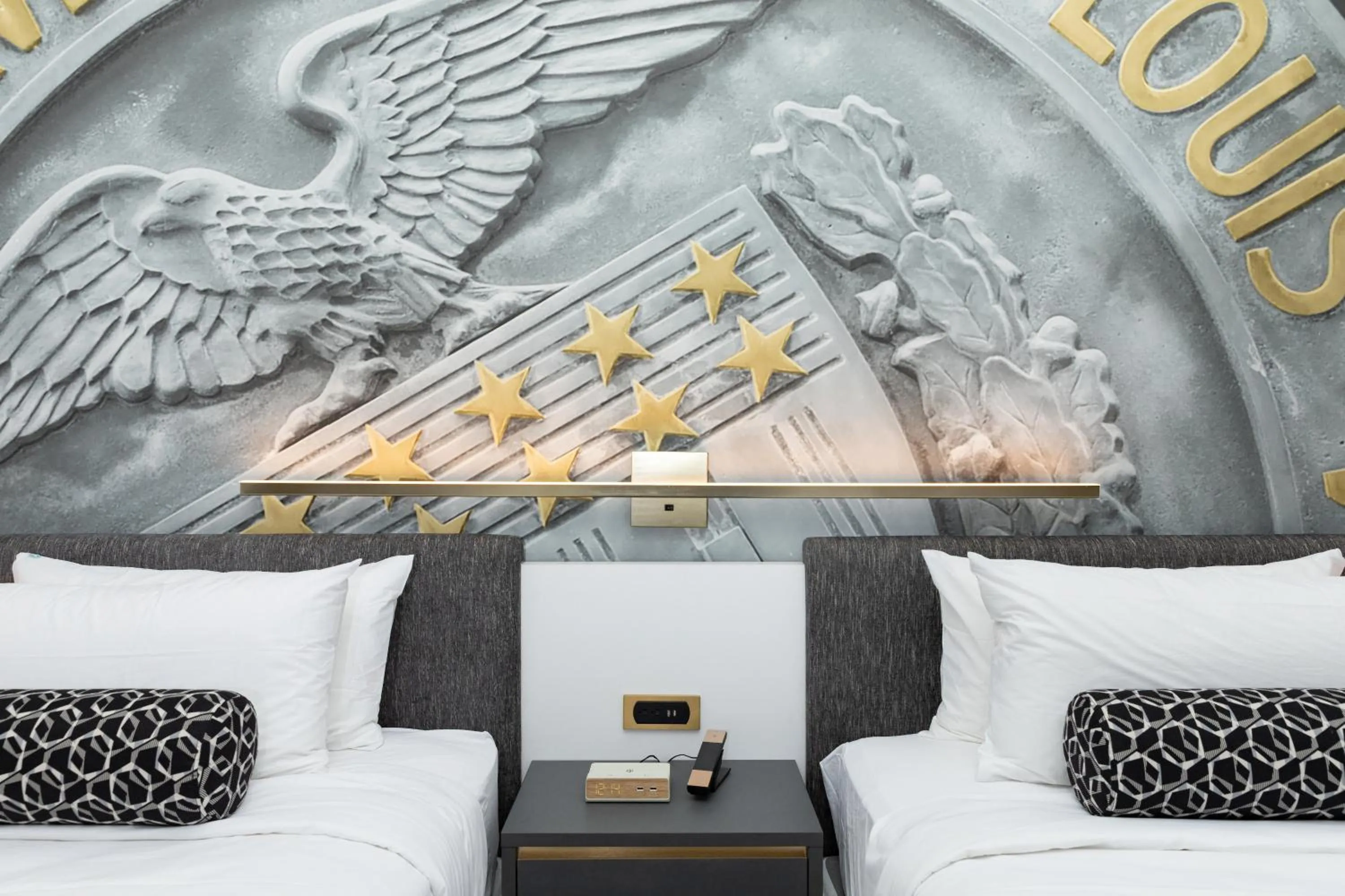 Photo of the whole room, Bed in Hotel Indigo - St. Louis - Downtown by IHG