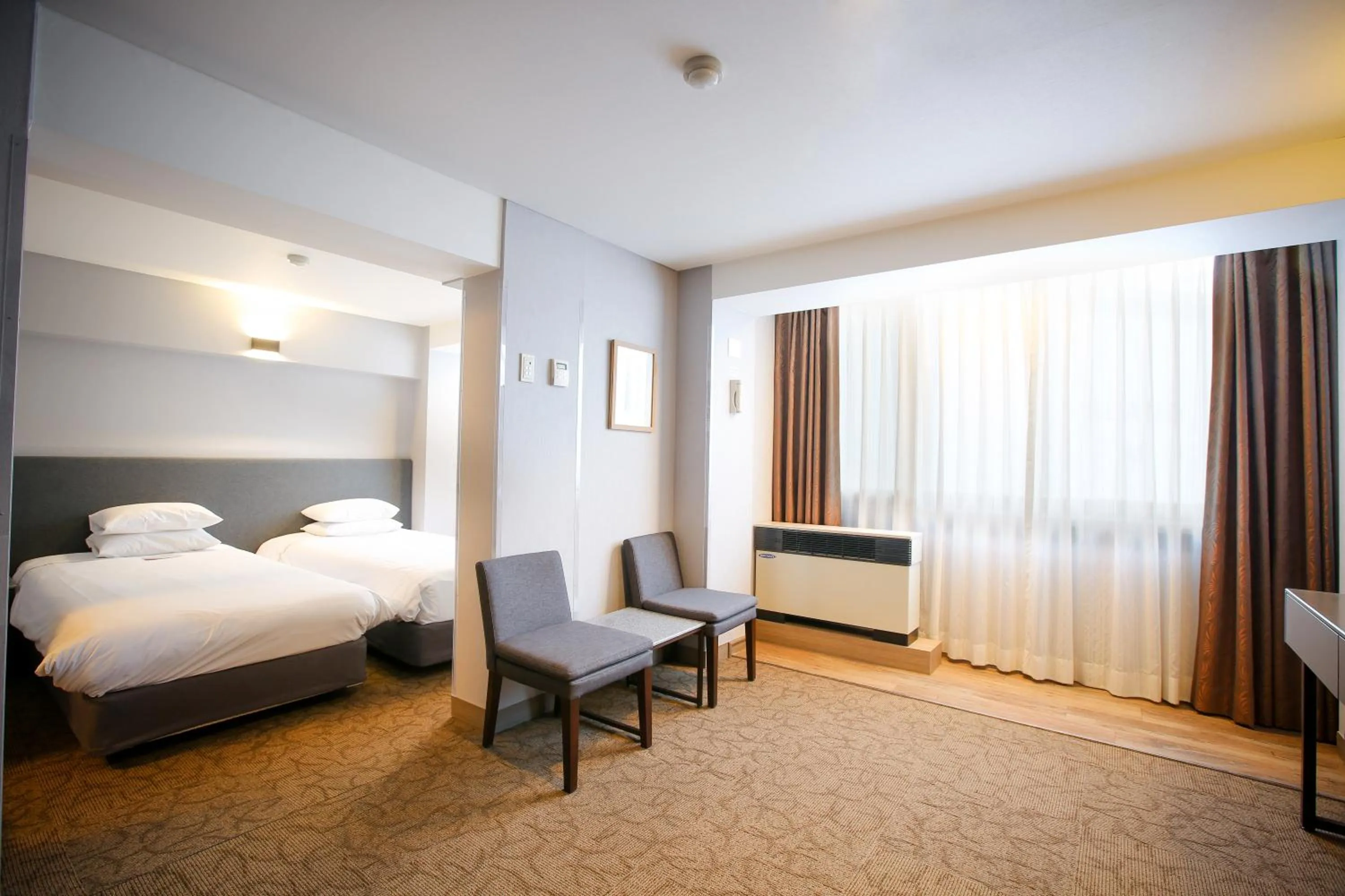 Decorative detail, Bed in Savoy Hotel Myeongdong