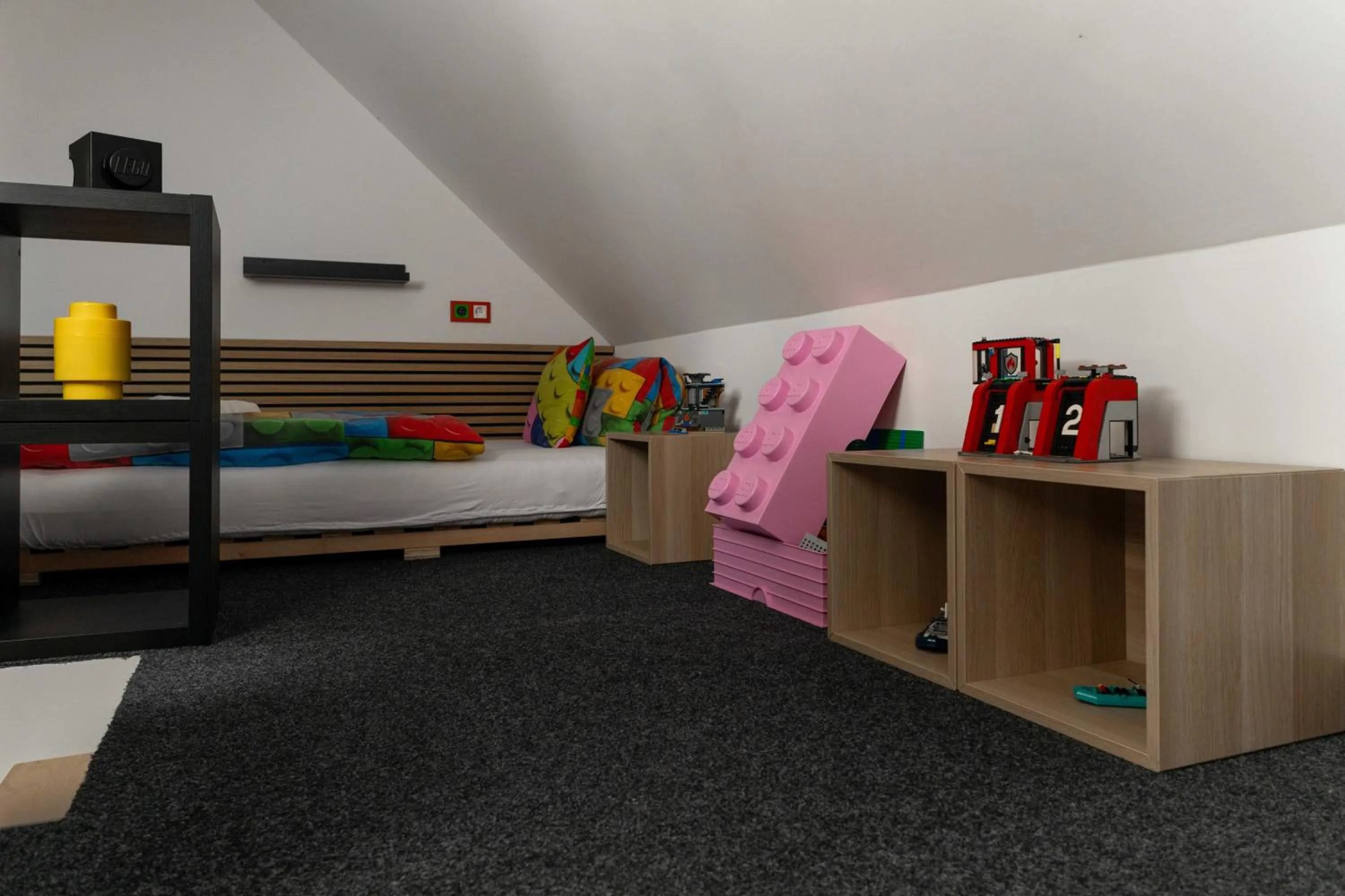 Bed in Hotel a Museum of Bricks