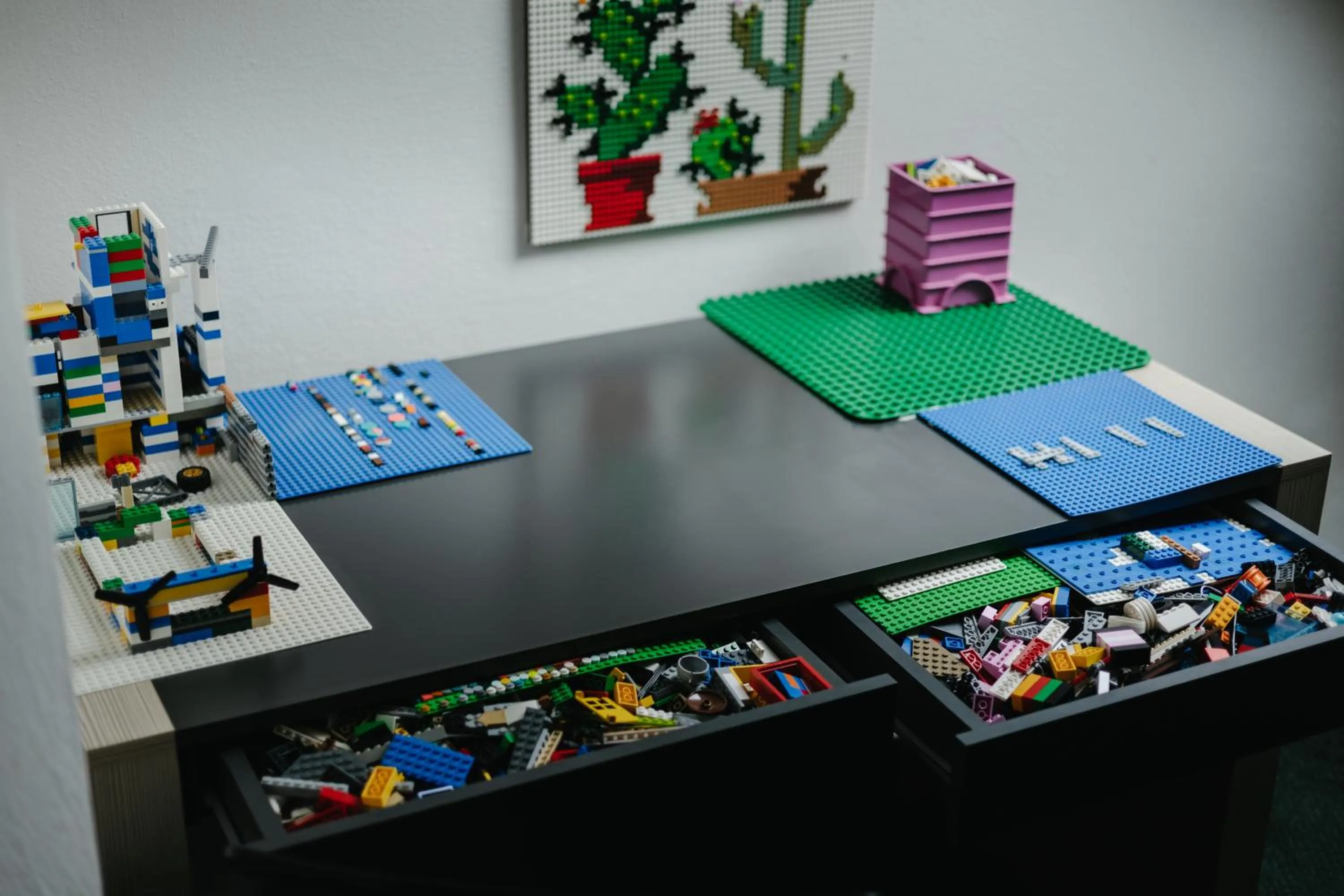 Hotel a Museum of Bricks