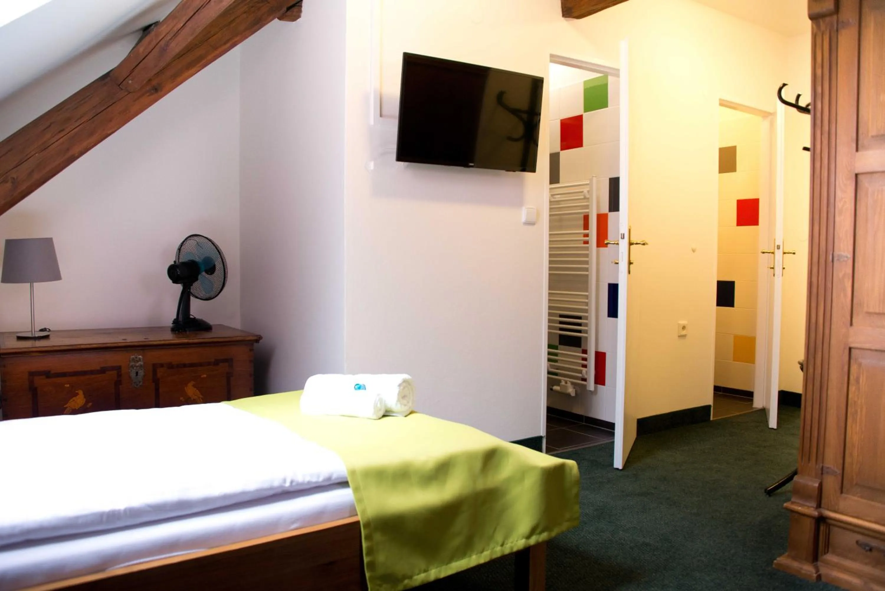 Bed in Hotel a Museum of Bricks