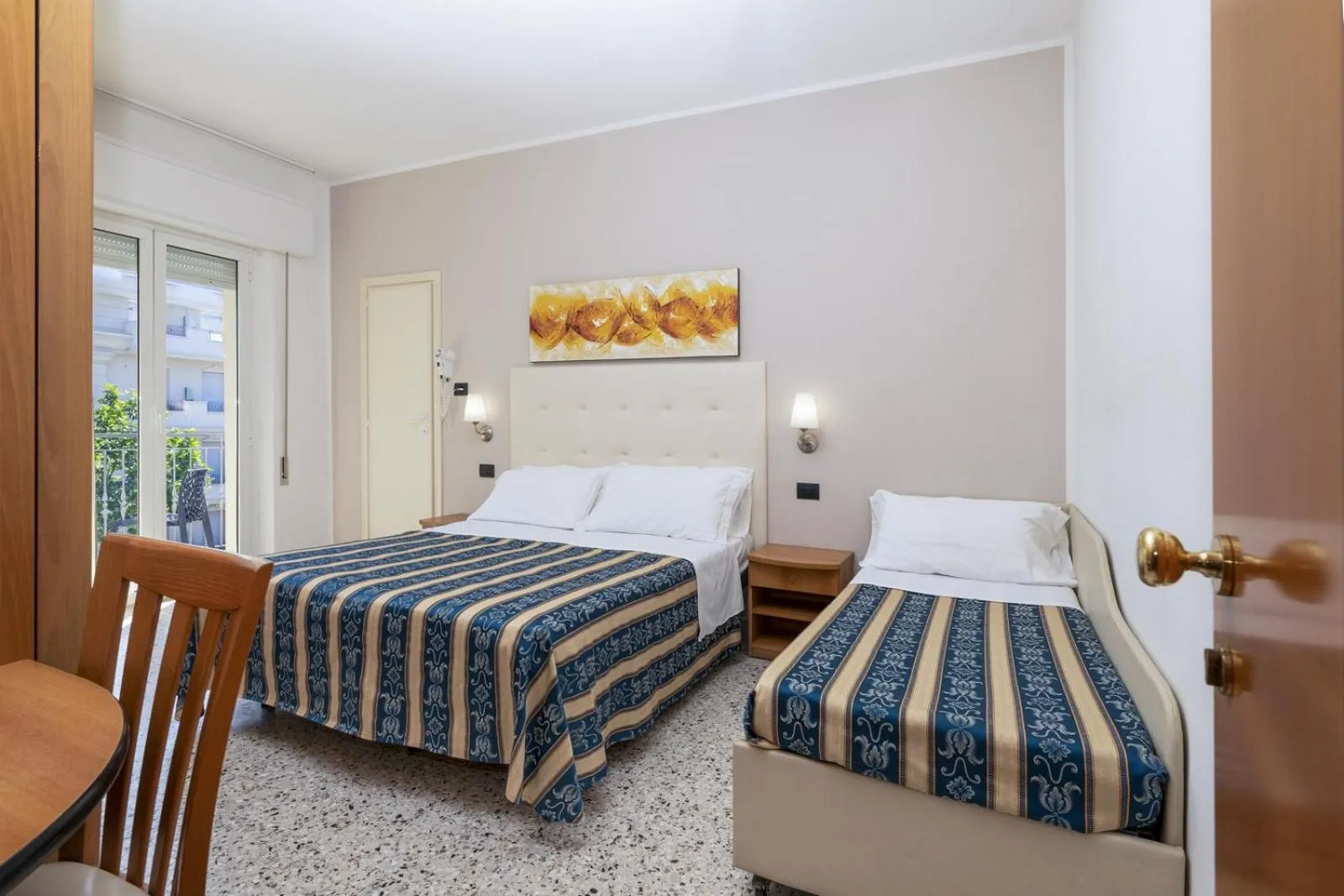 Photo of the whole room, Bed in Hotel Bridge