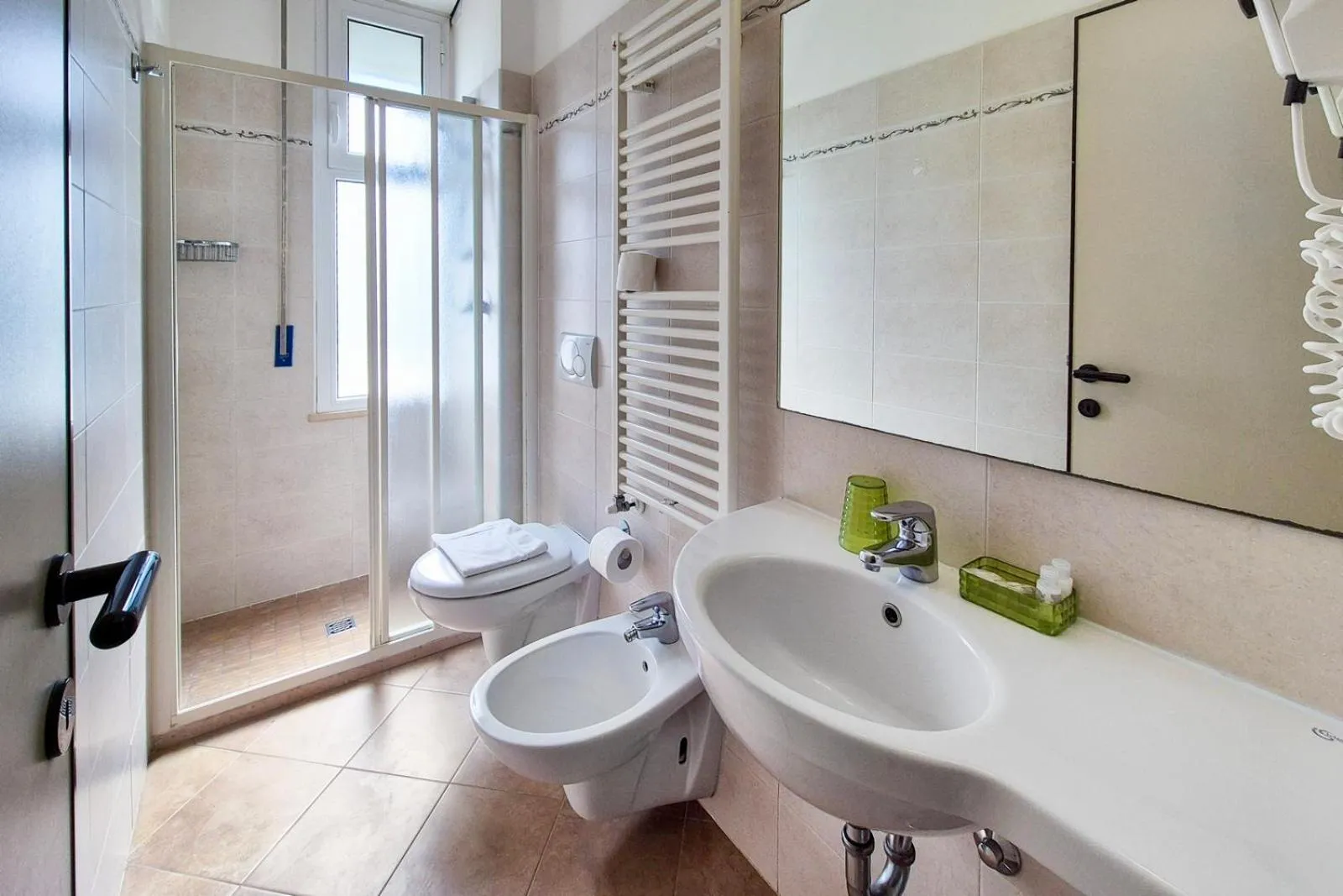 Bathroom in Hotel Bridge