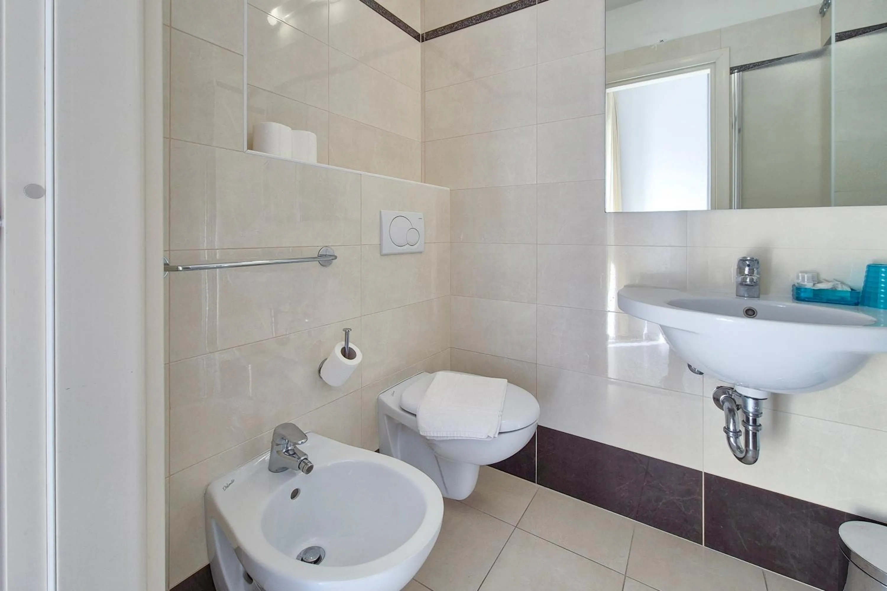 Bathroom in Hotel Bridge