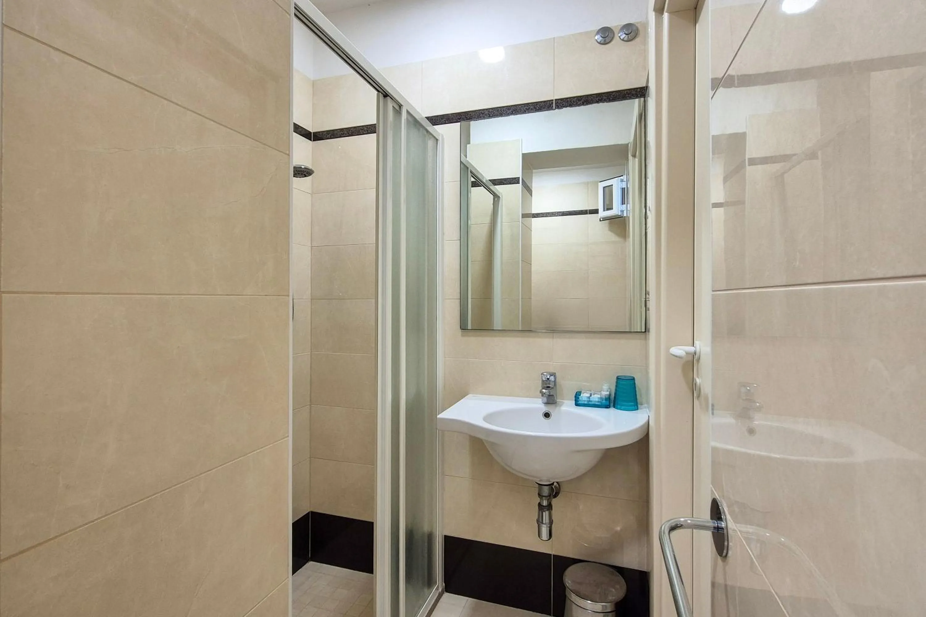 Bathroom in Hotel Bridge