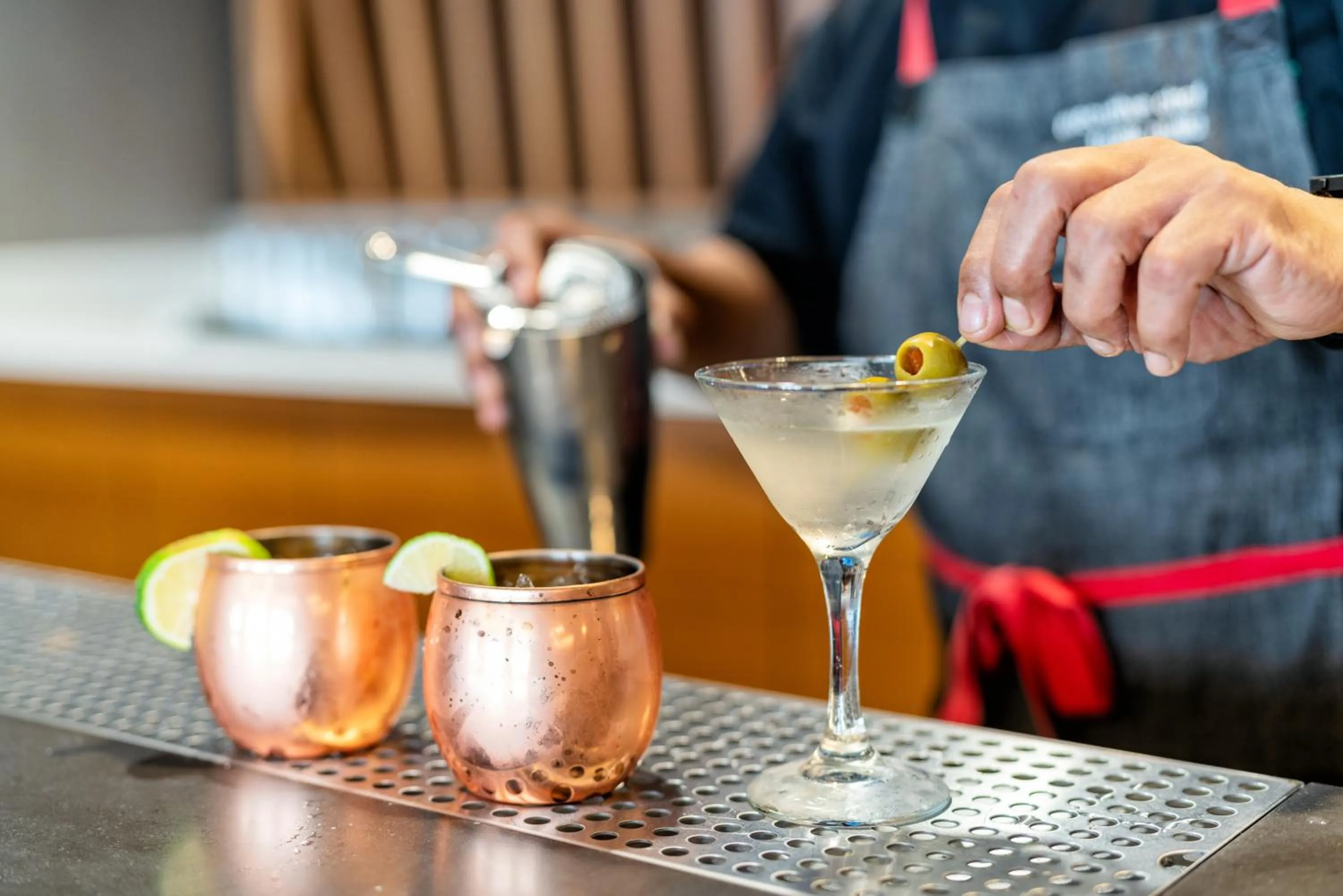 Restaurant/places to eat in SpringHill Suites by Marriott Oakland Airport