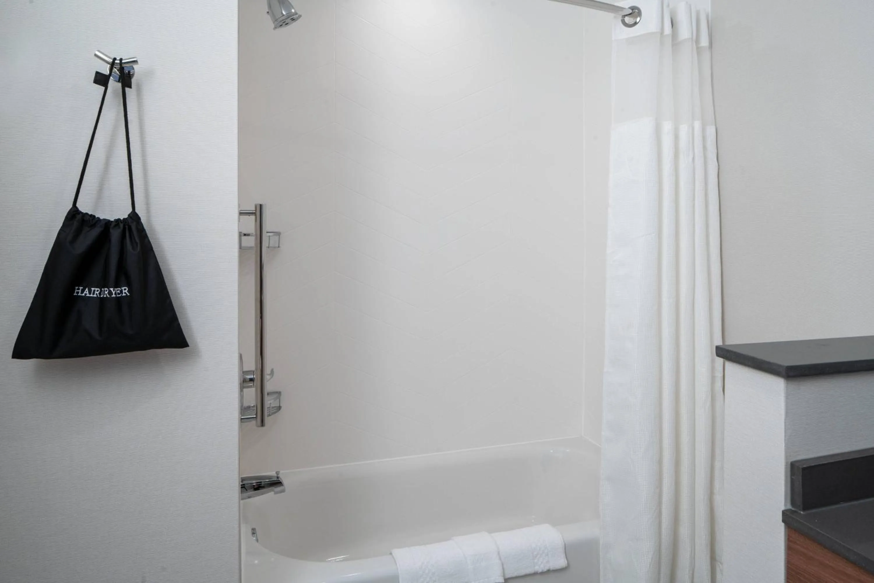 Bathroom in Fairfield by Marriott Inn & Suites Pensacola Pine Forest