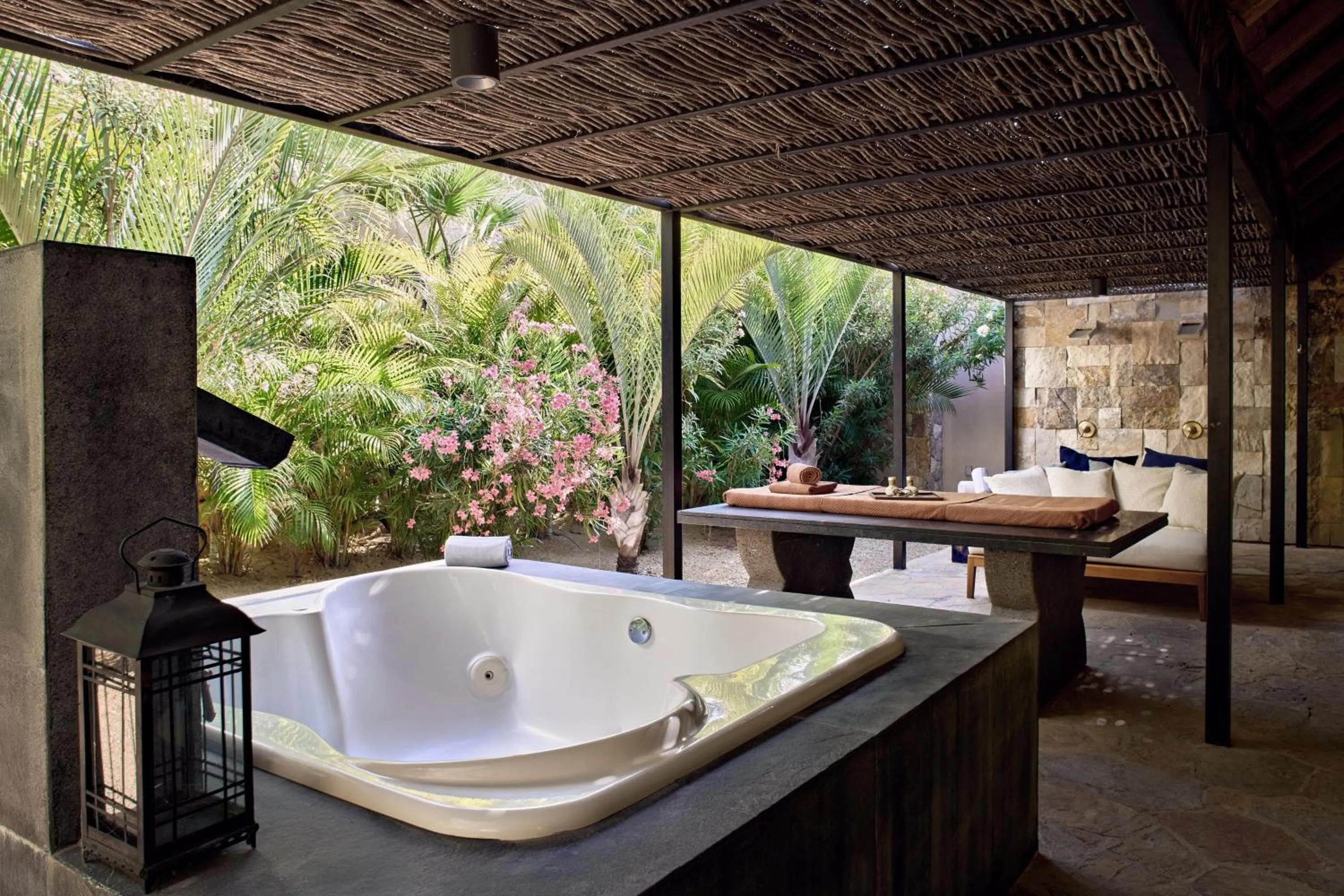 Spa and wellness centre/facilities in Zadun Los Cabos, a Ritz-Carlton Reserve