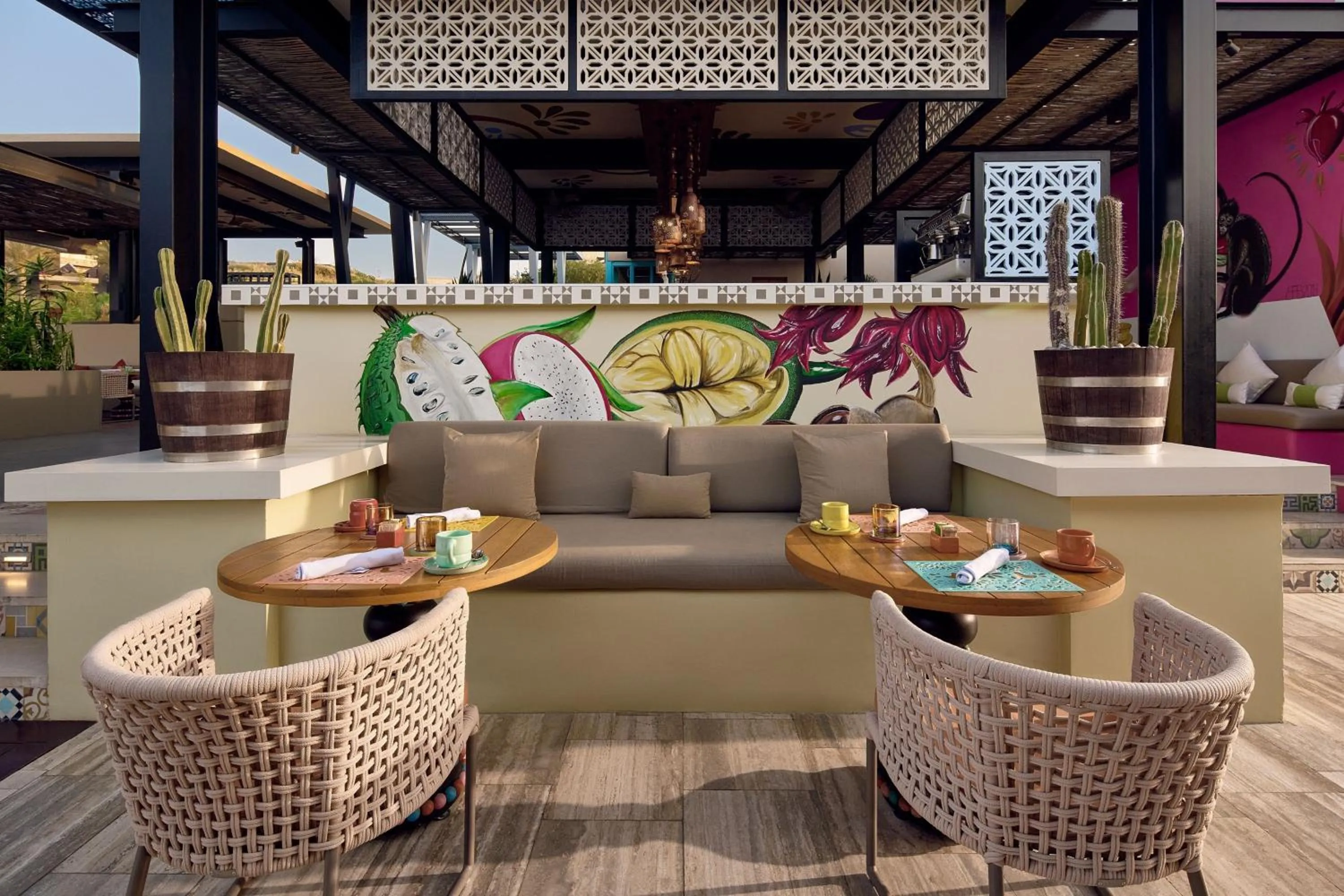 Lounge or bar in Zadun Los Cabos, a Ritz-Carlton Reserve