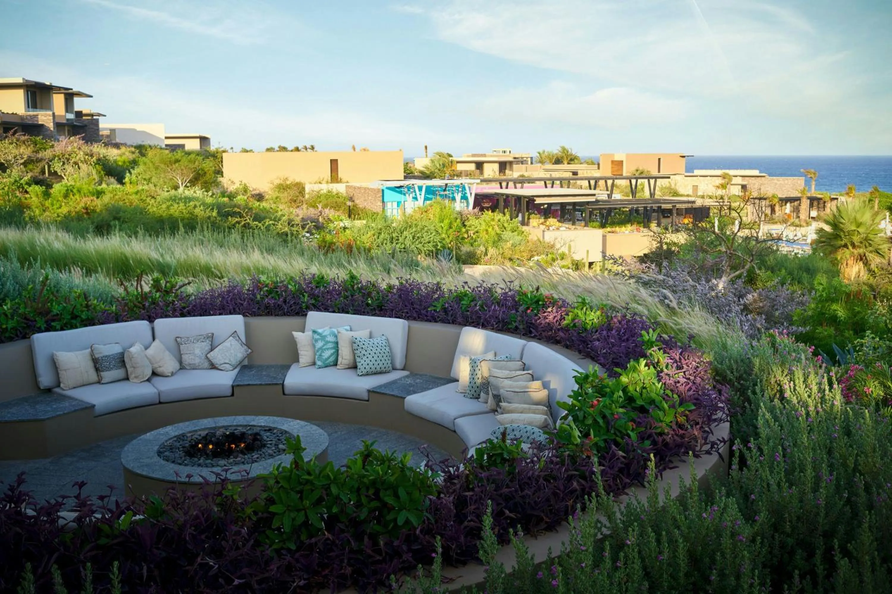 Lounge or bar in Zadun Los Cabos, a Ritz-Carlton Reserve