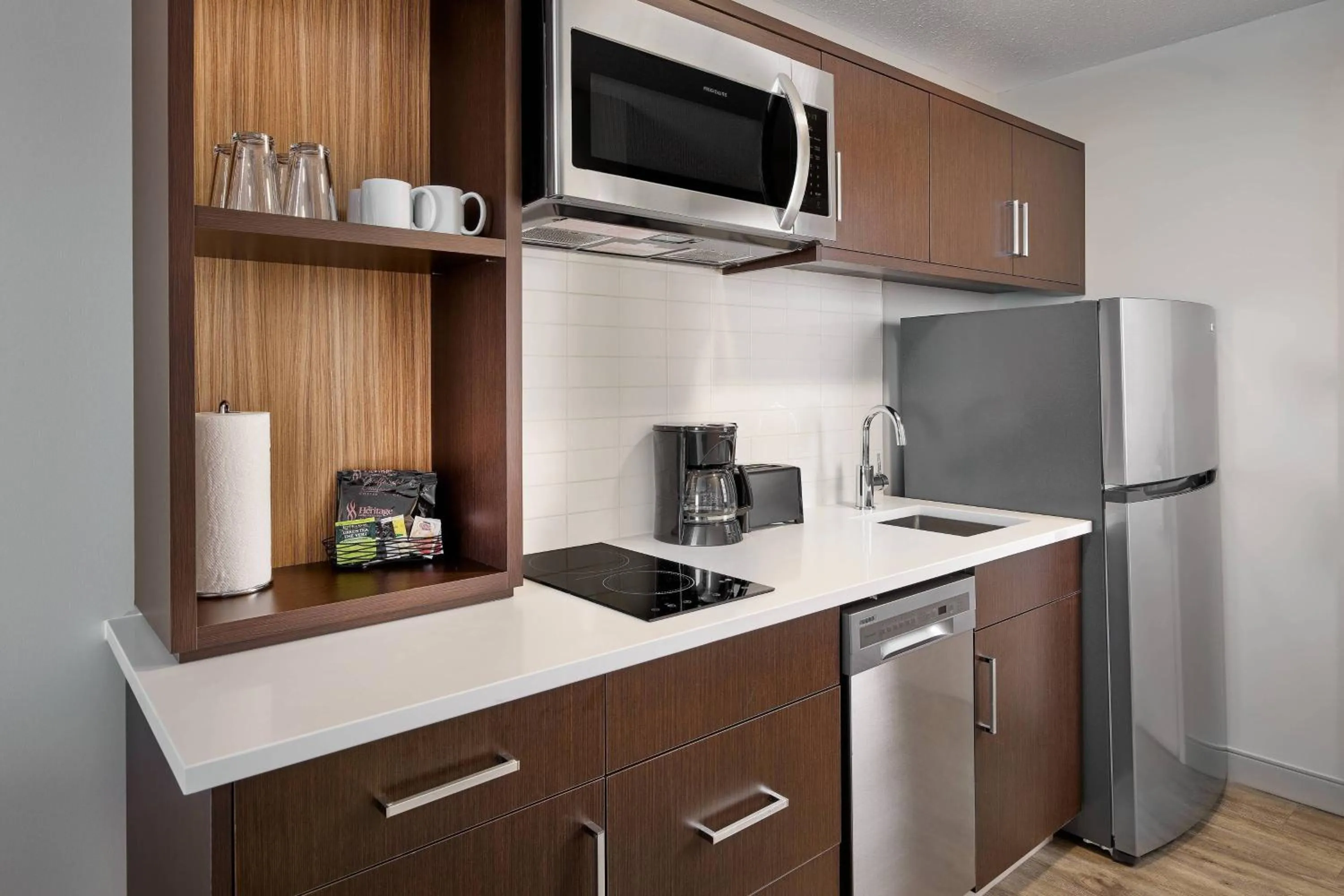 Kitchen or kitchenette in TownePlace Suites by Marriott Edmonton Sherwood Park