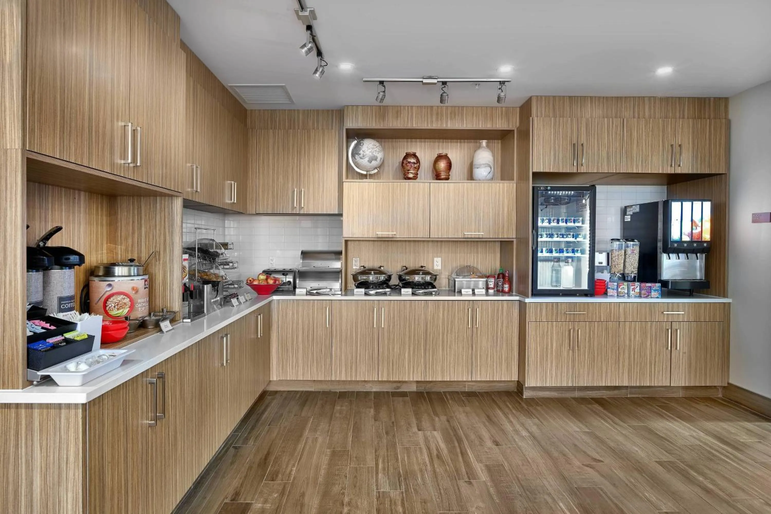 Breakfast in TownePlace Suites by Marriott Edmonton Sherwood Park