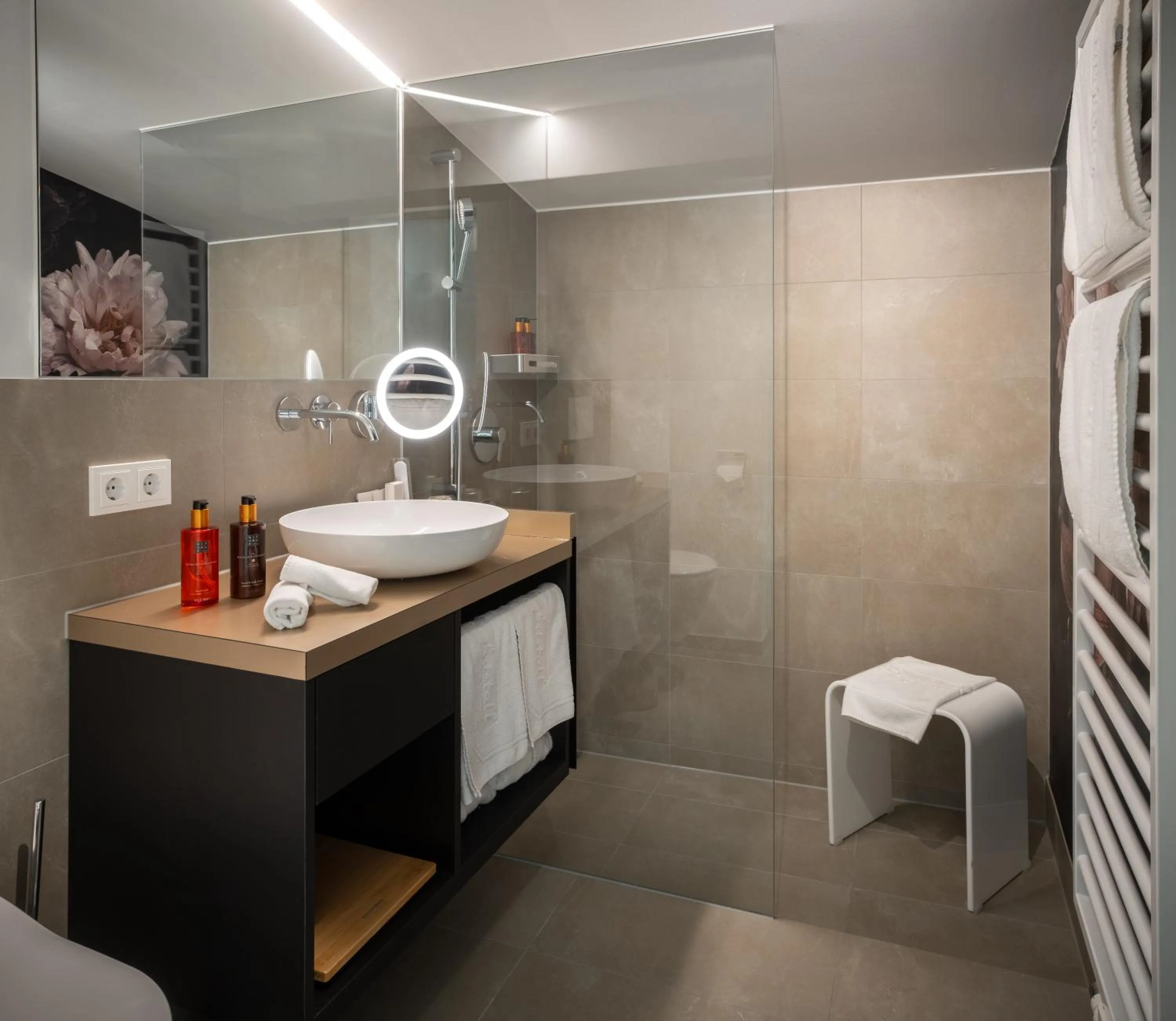 Bathroom in Hotel Bergkristall Oberlech