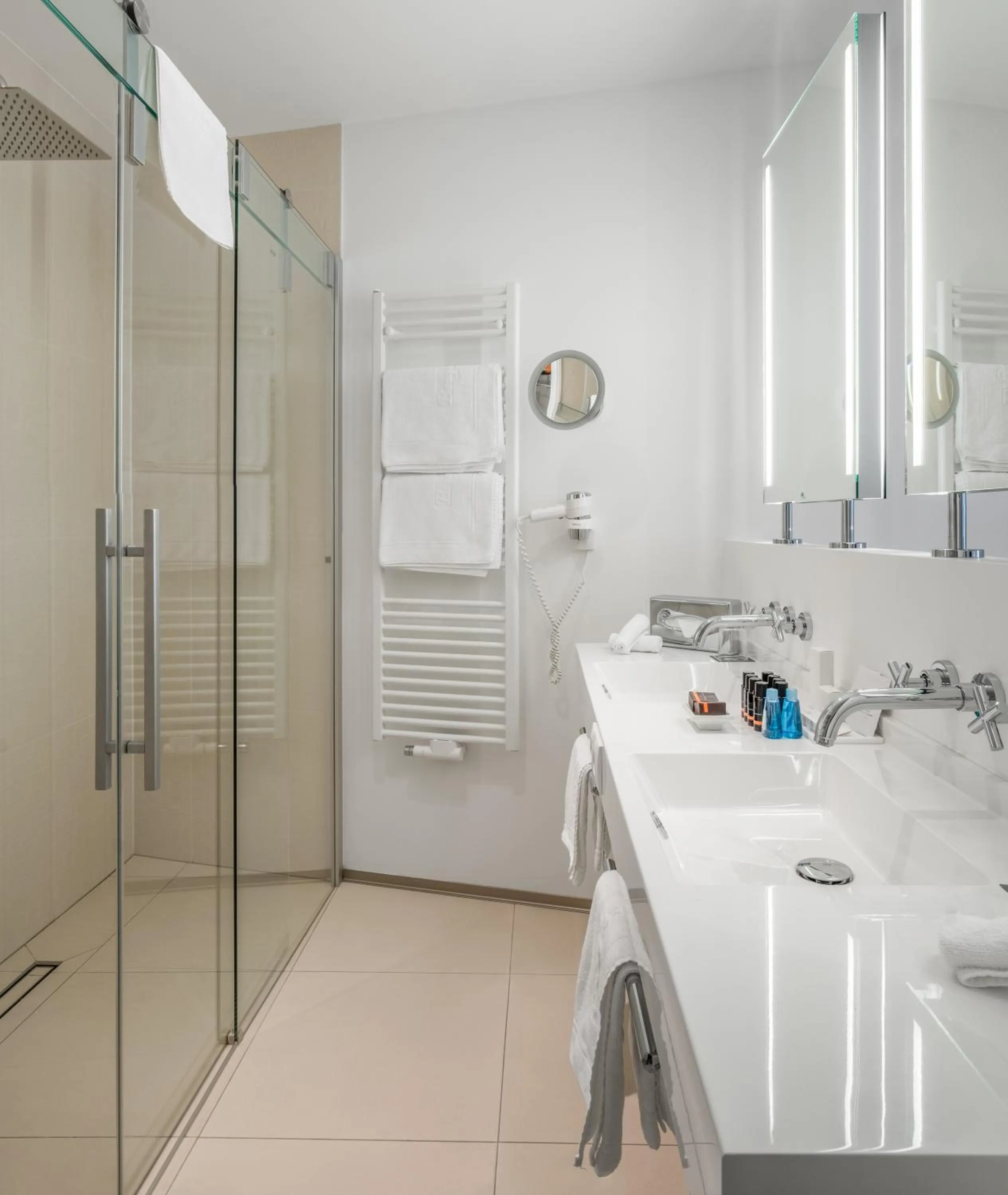 Bathroom in Hotel Bergkristall Oberlech