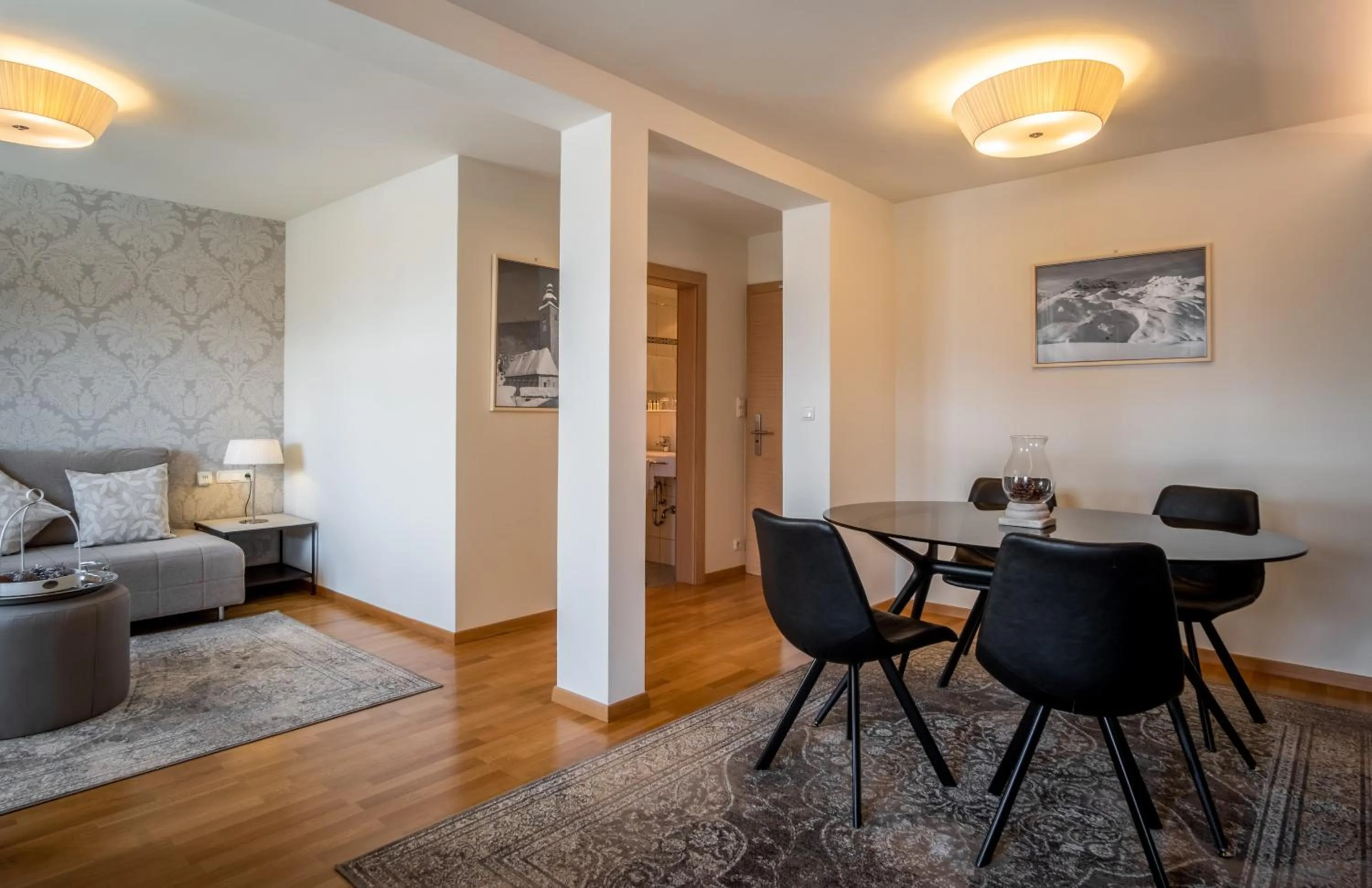 Living room in Hotel Bergkristall Oberlech