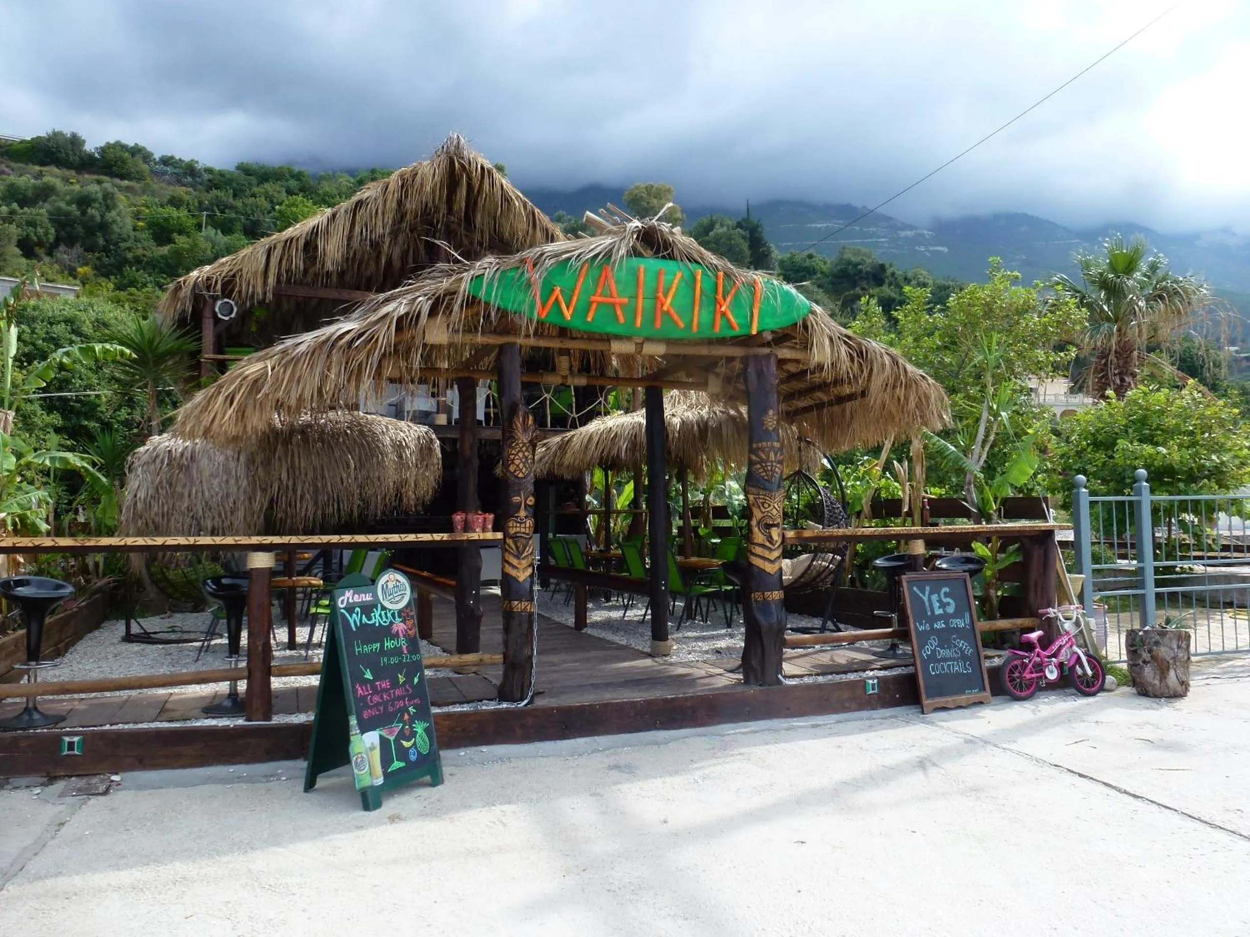 Beach in Marinos Studios at Lourdata village