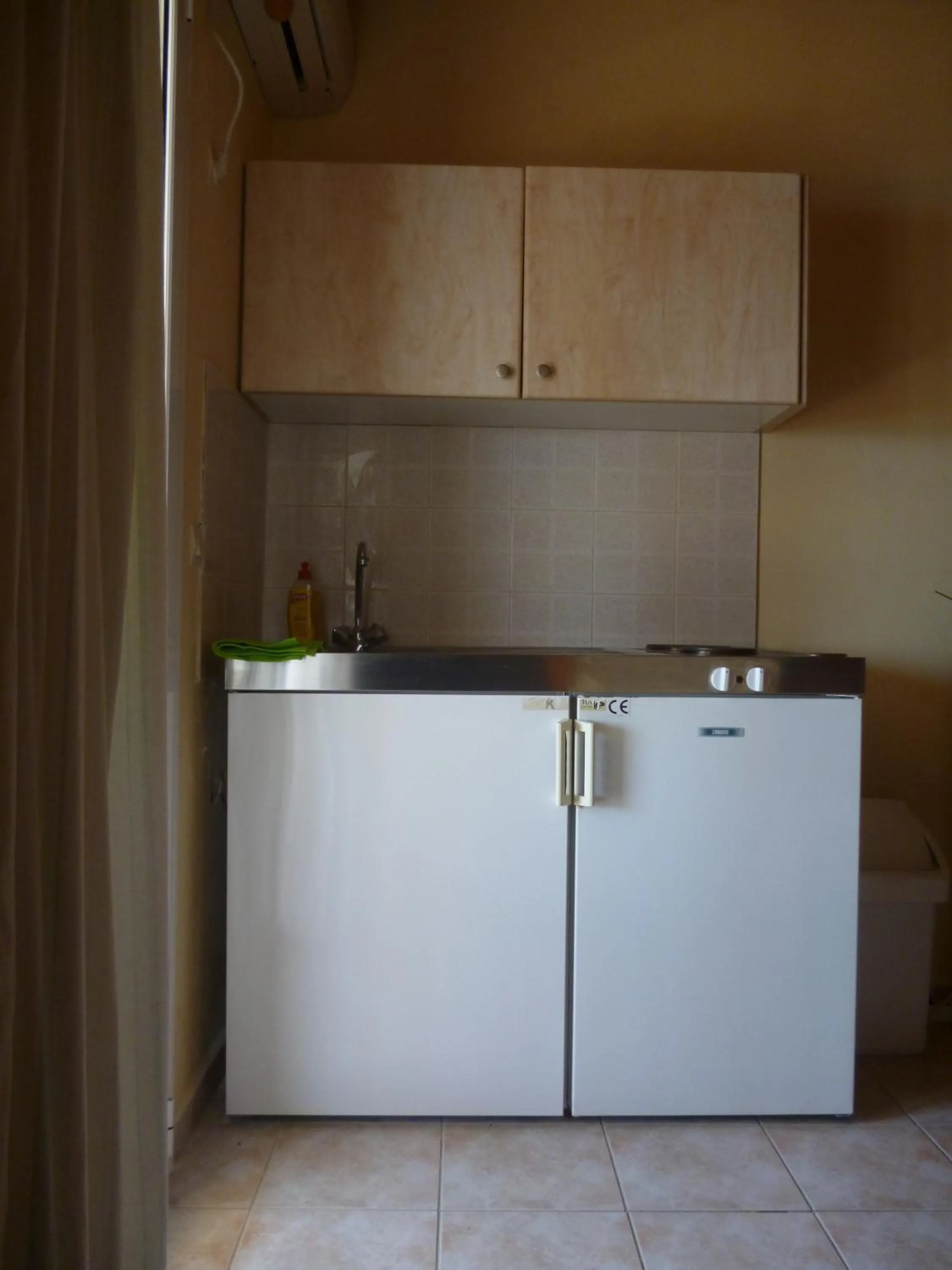 Kitchen or kitchenette in Marinos Studios at Lourdata village