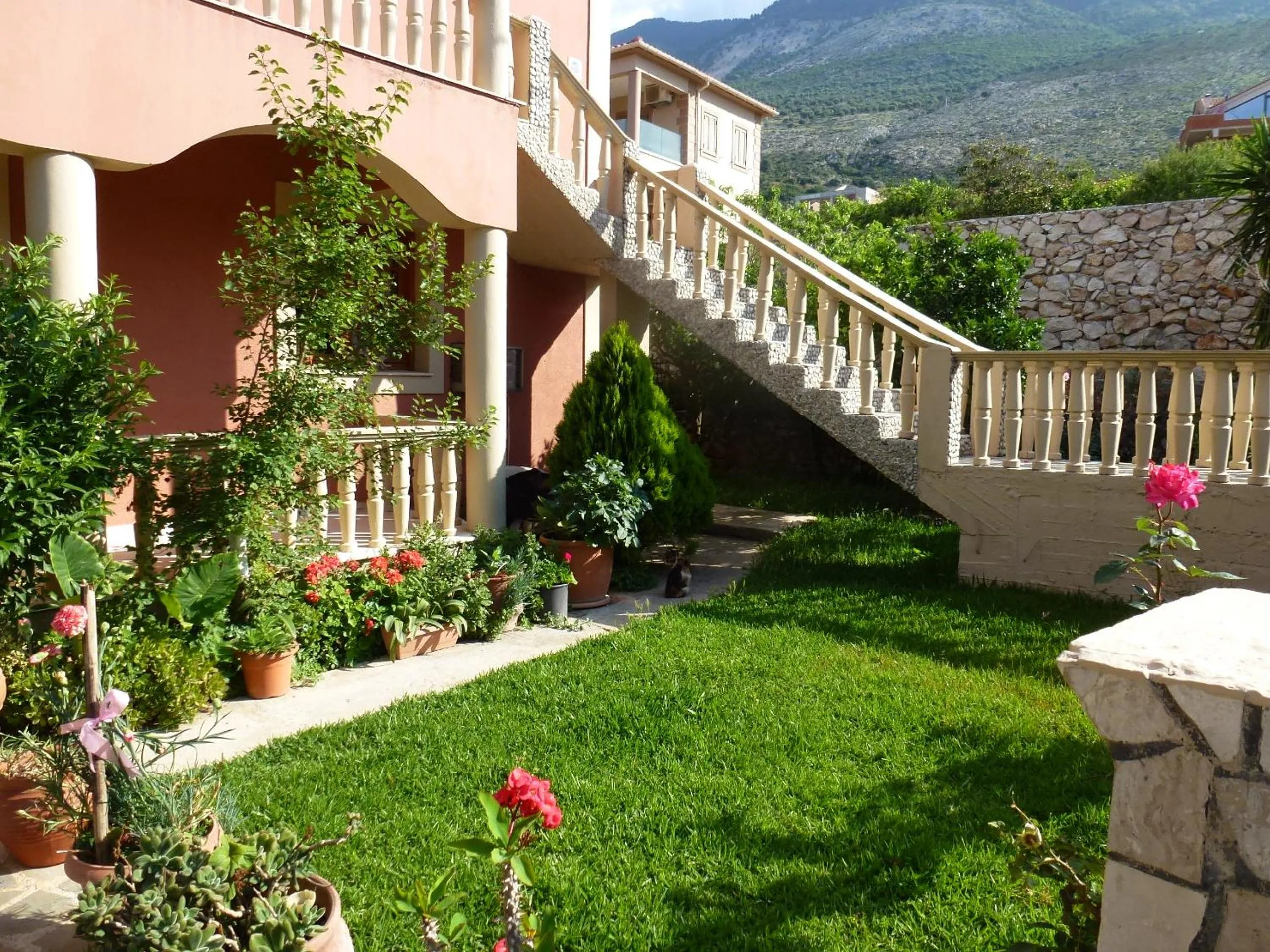 Facade/entrance in Marinos Studios at Lourdata village