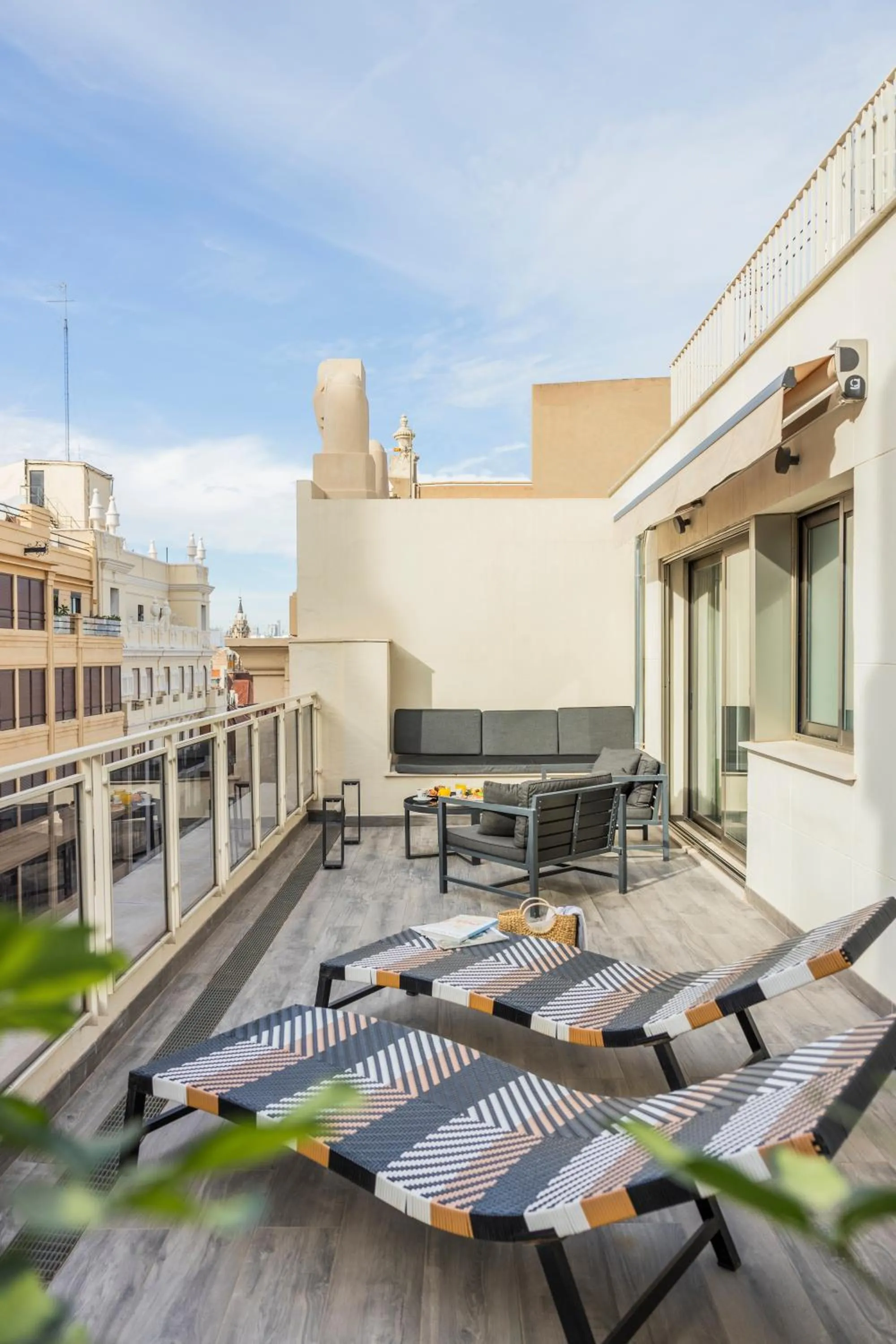 Balcony/Terrace in Room Mate Cosmo - City Centre, Valencia