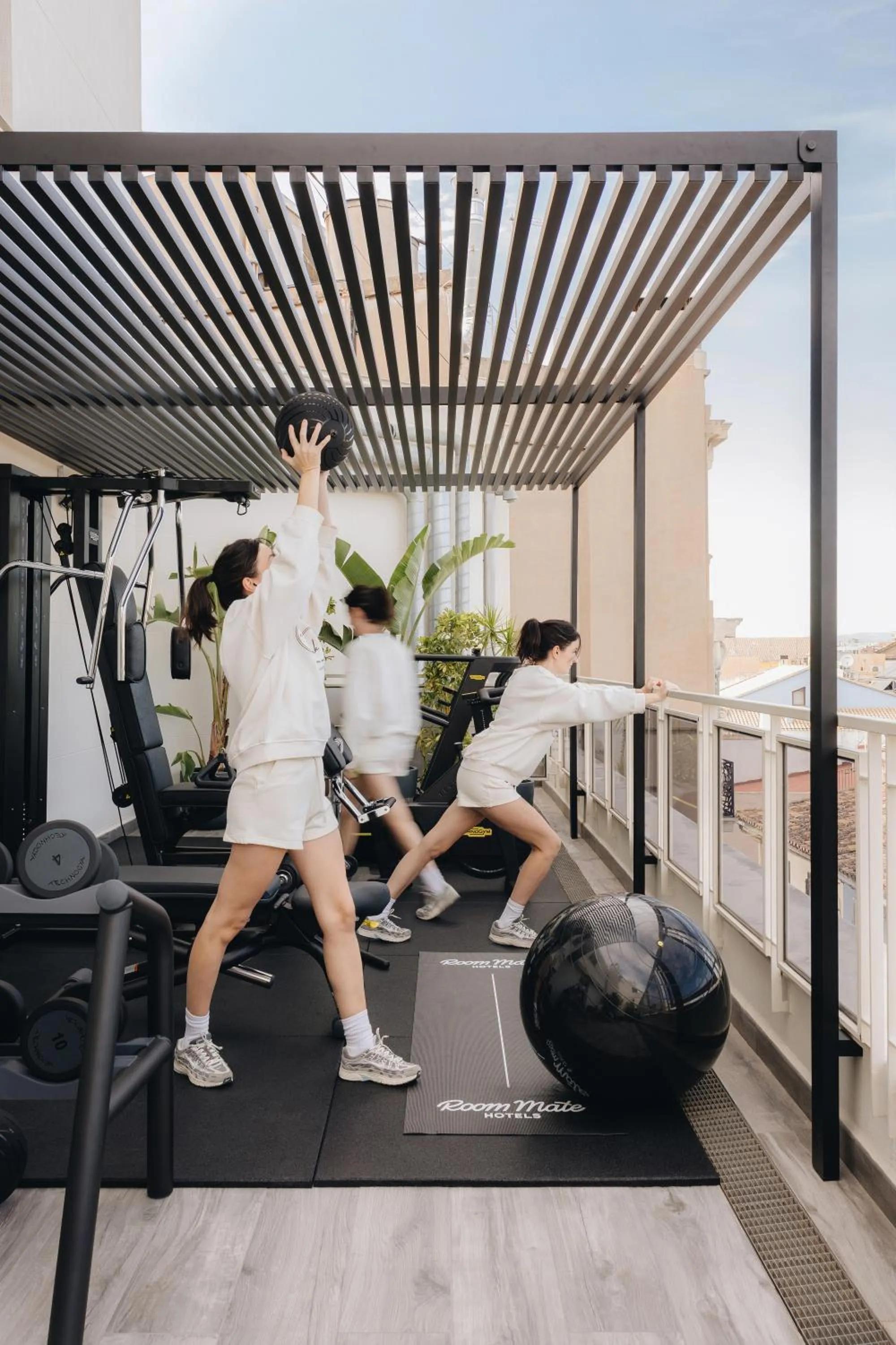 Fitness centre/facilities in Room Mate Cosmo - City Centre, Valencia