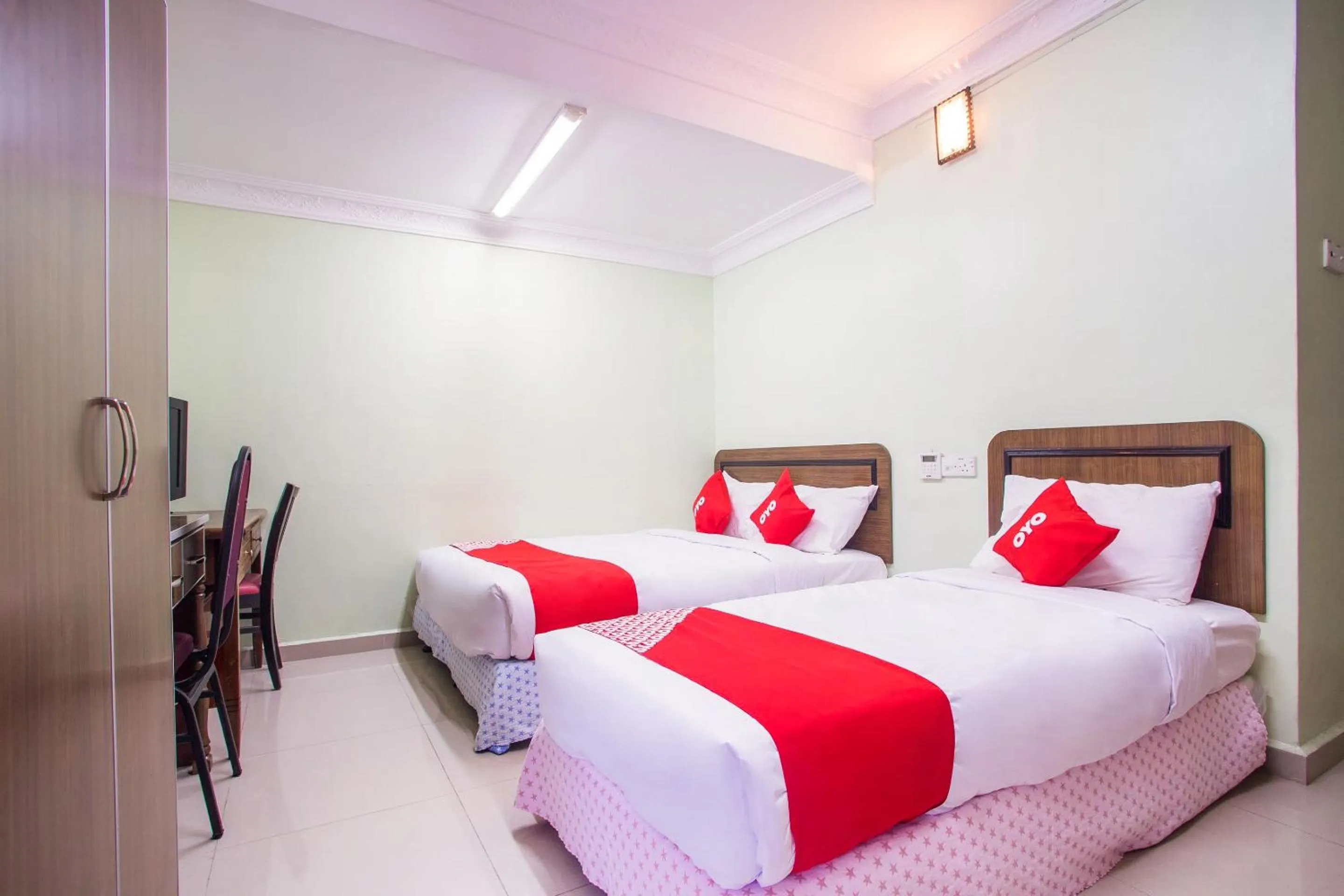 Bedroom, Bed in Hotel O Casavilla Hotel