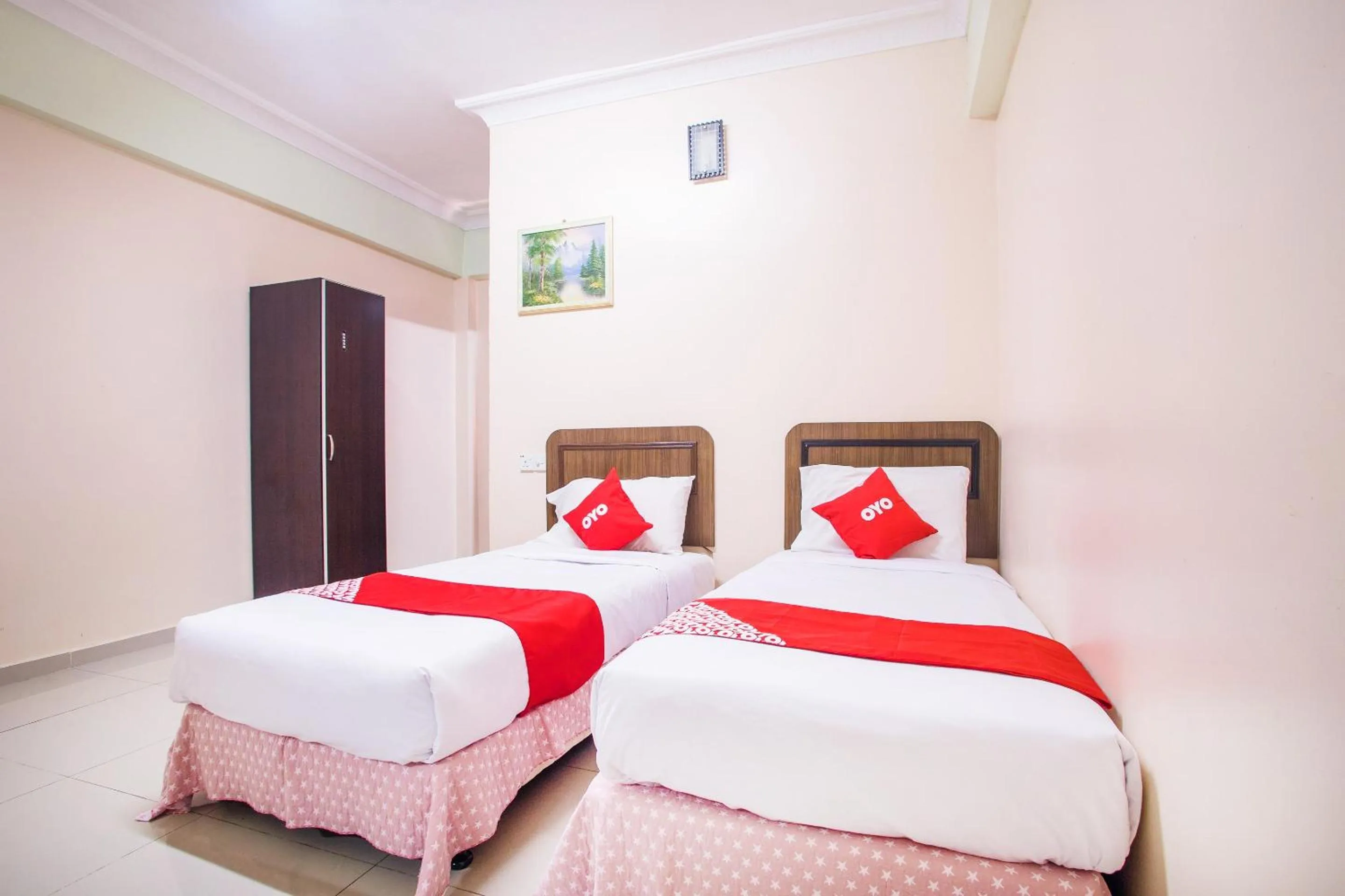 Bedroom, Bed in Hotel O Casavilla Hotel