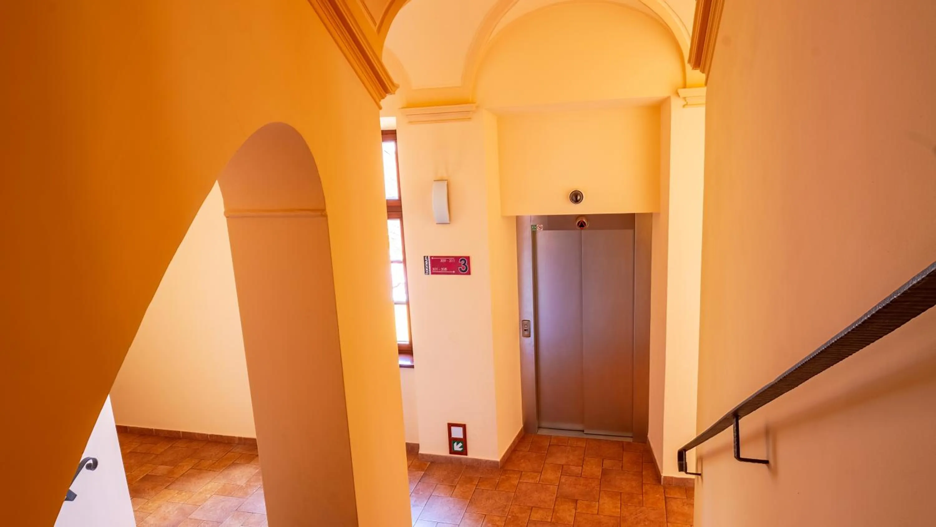 Property building in Boromeum Residence