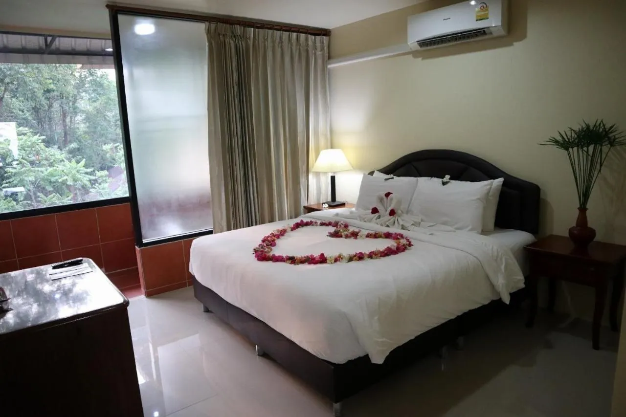 Bed in ChiangRai Lake Hill