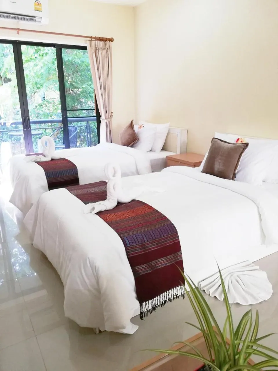 Bed in ChiangRai Lake Hill