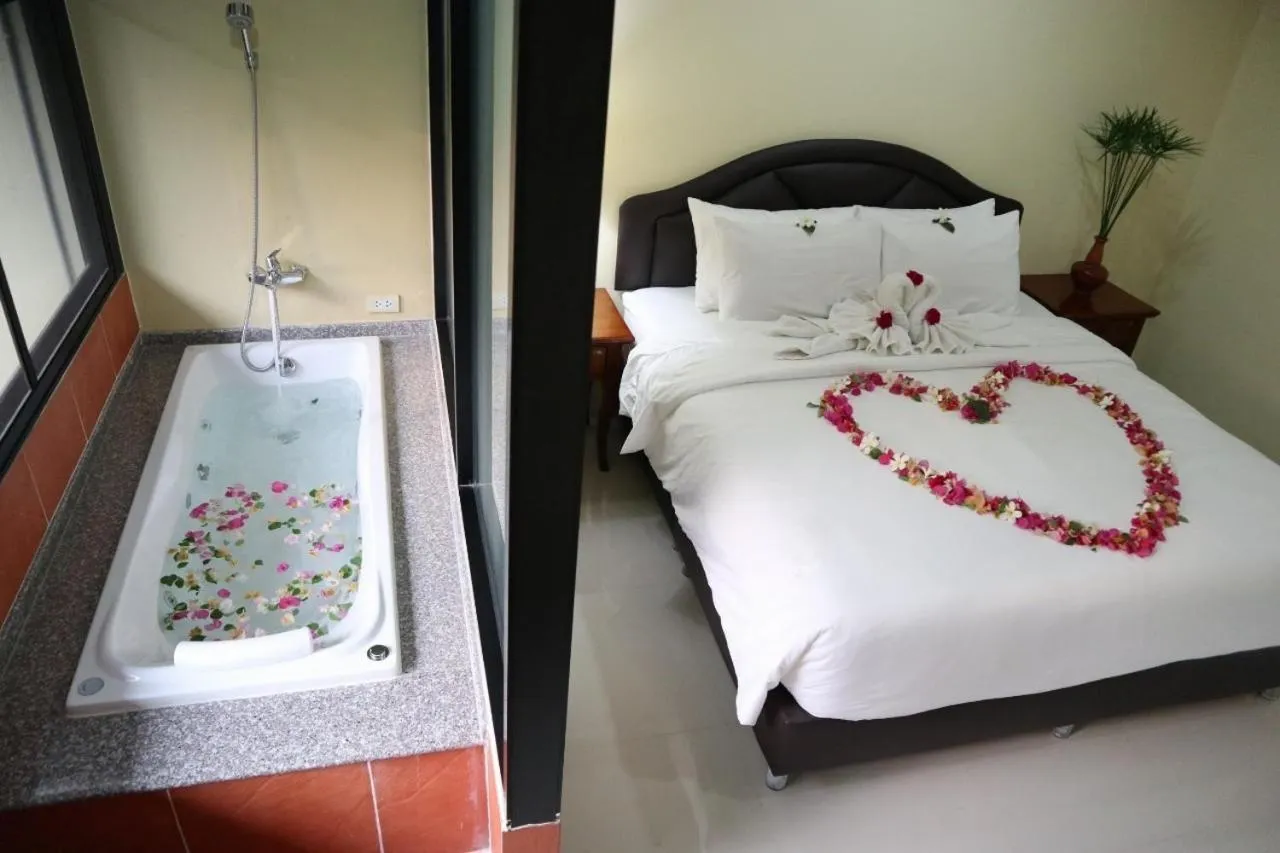 Bed in ChiangRai Lake Hill