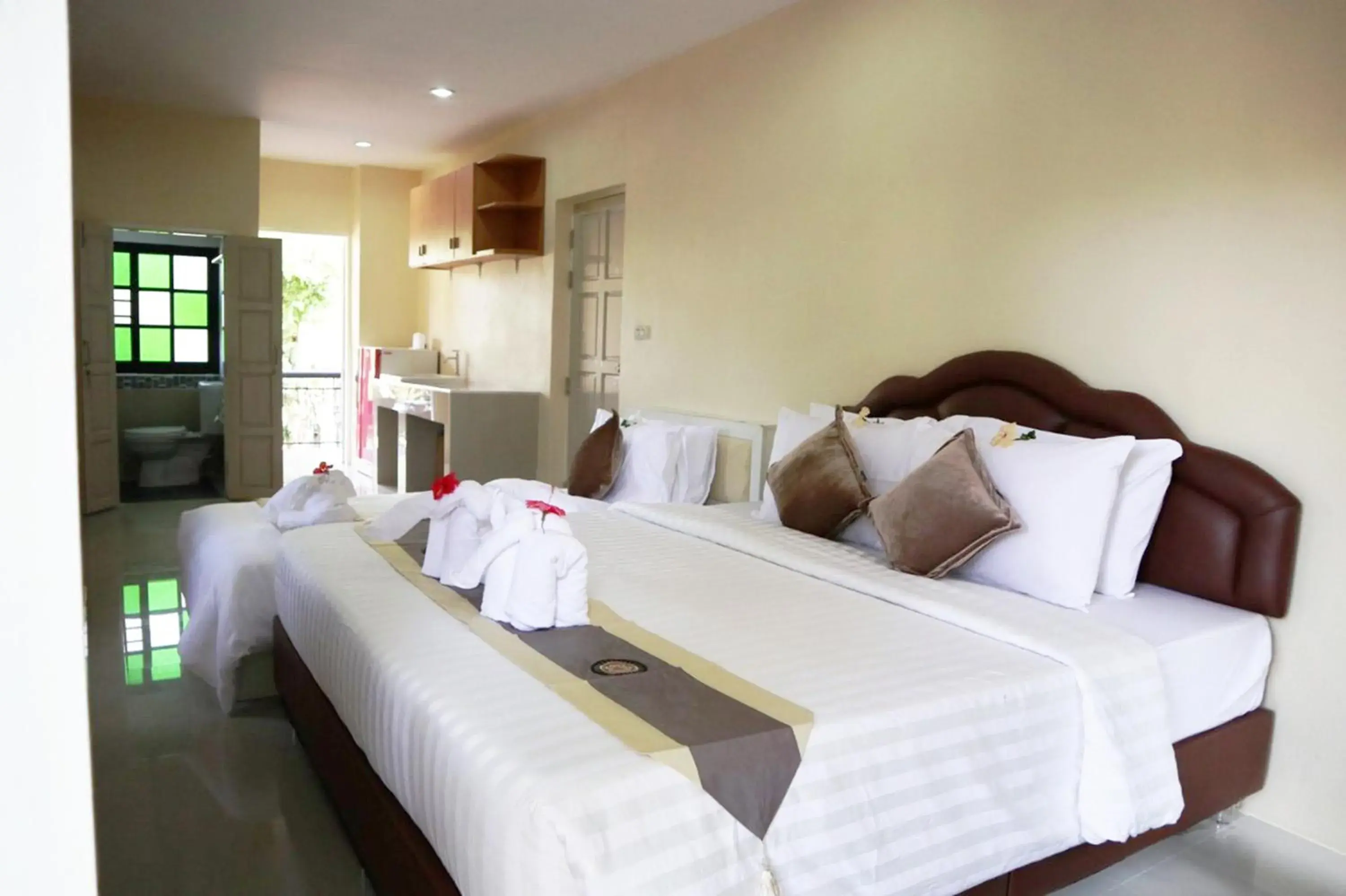 Deluxe Family Room in ChiangRai Lake Hill Deluxe Family Room in ChiangRai Lake Hill