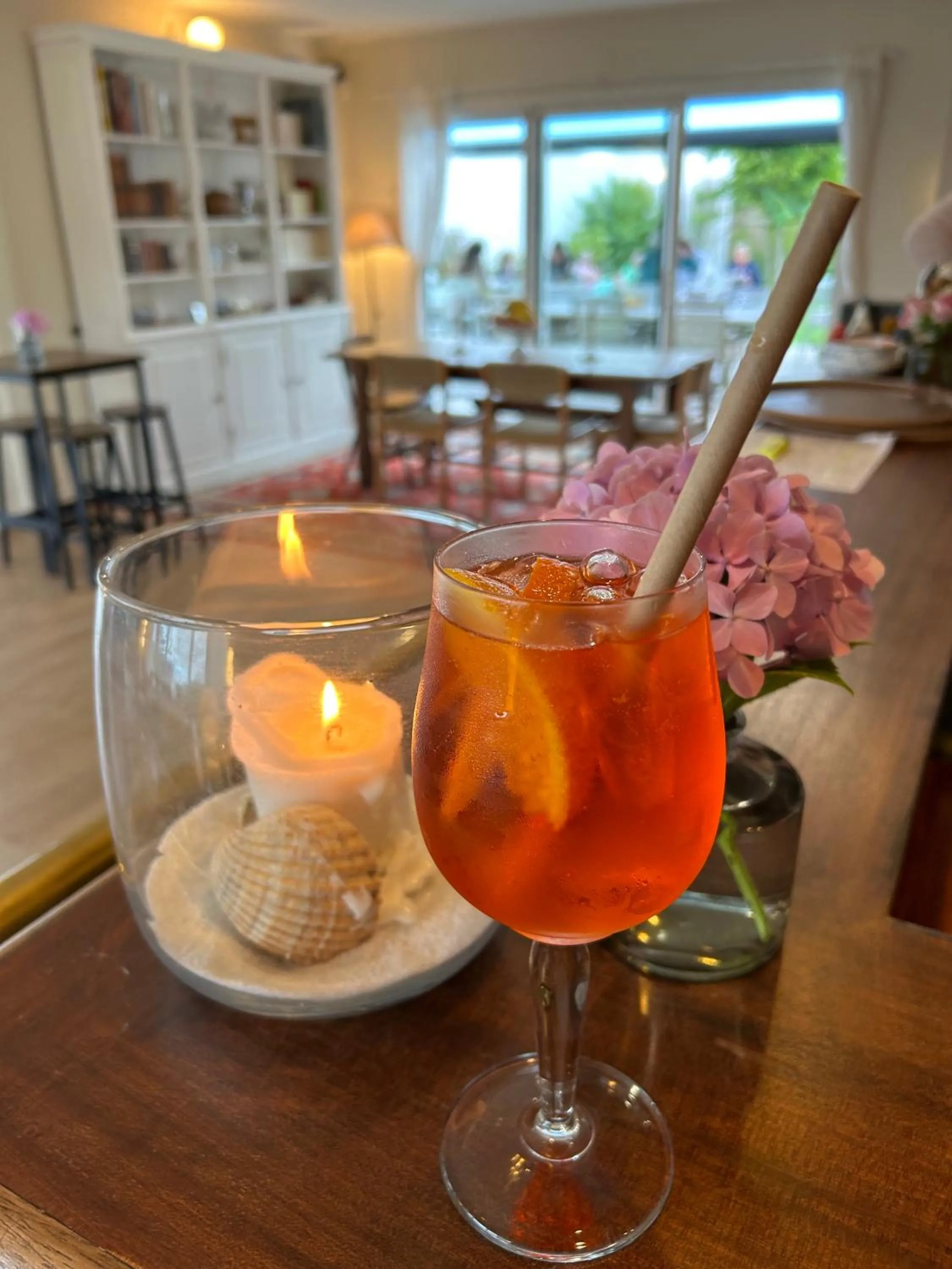 Restaurant/places to eat in Hôtel Restaurant La Voile Bleue