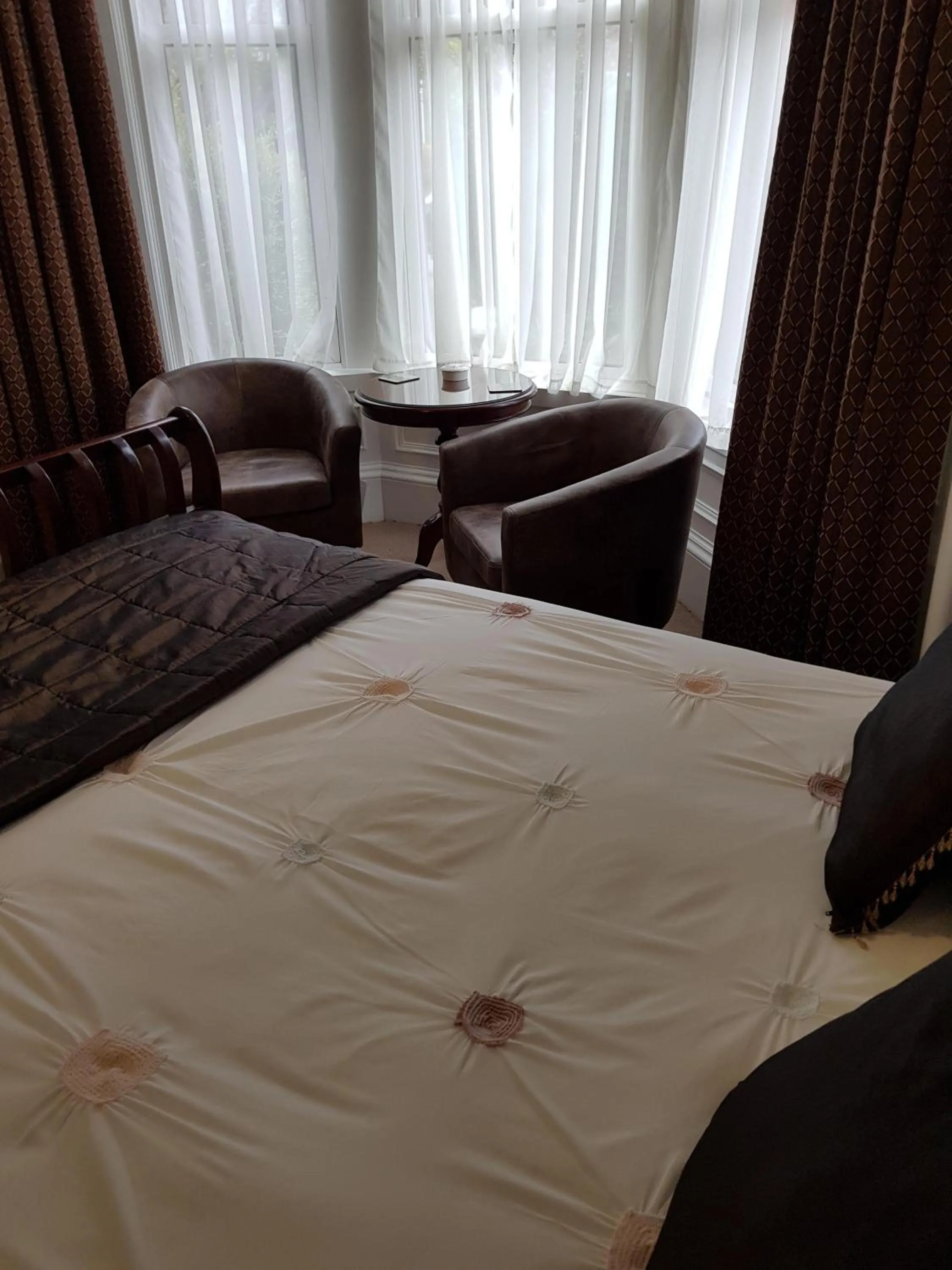 Bedroom, Bed in Hamilton House