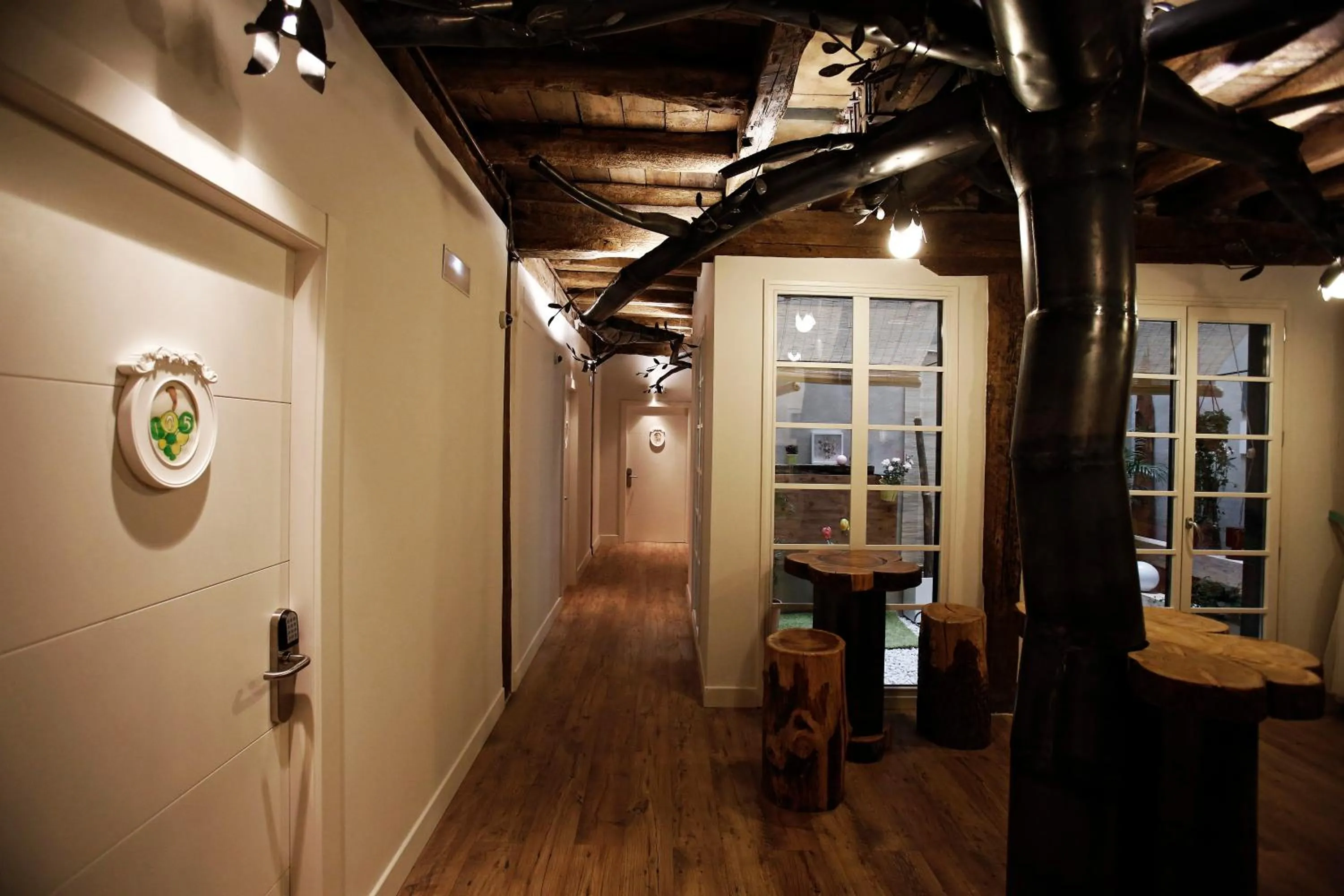 Decorative detail in Pensión Basque Boutique