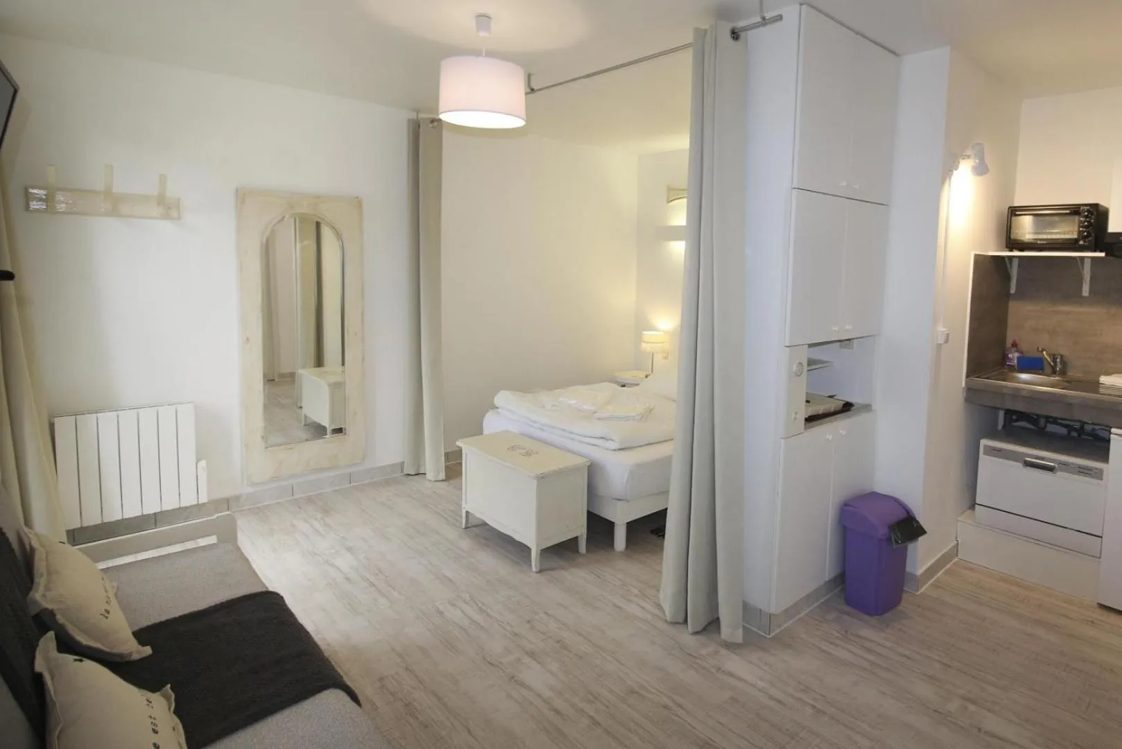 Bed in Au Clos Paillé La Roche Posay