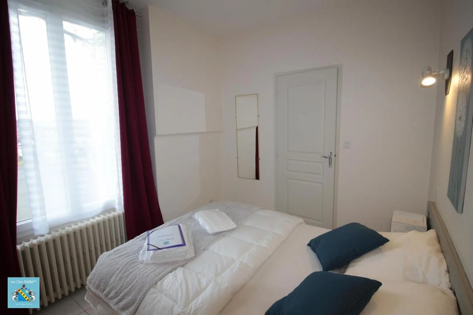 Photo of the whole room, Bed in Hôtel Au Clos Paillé La Roche Posay