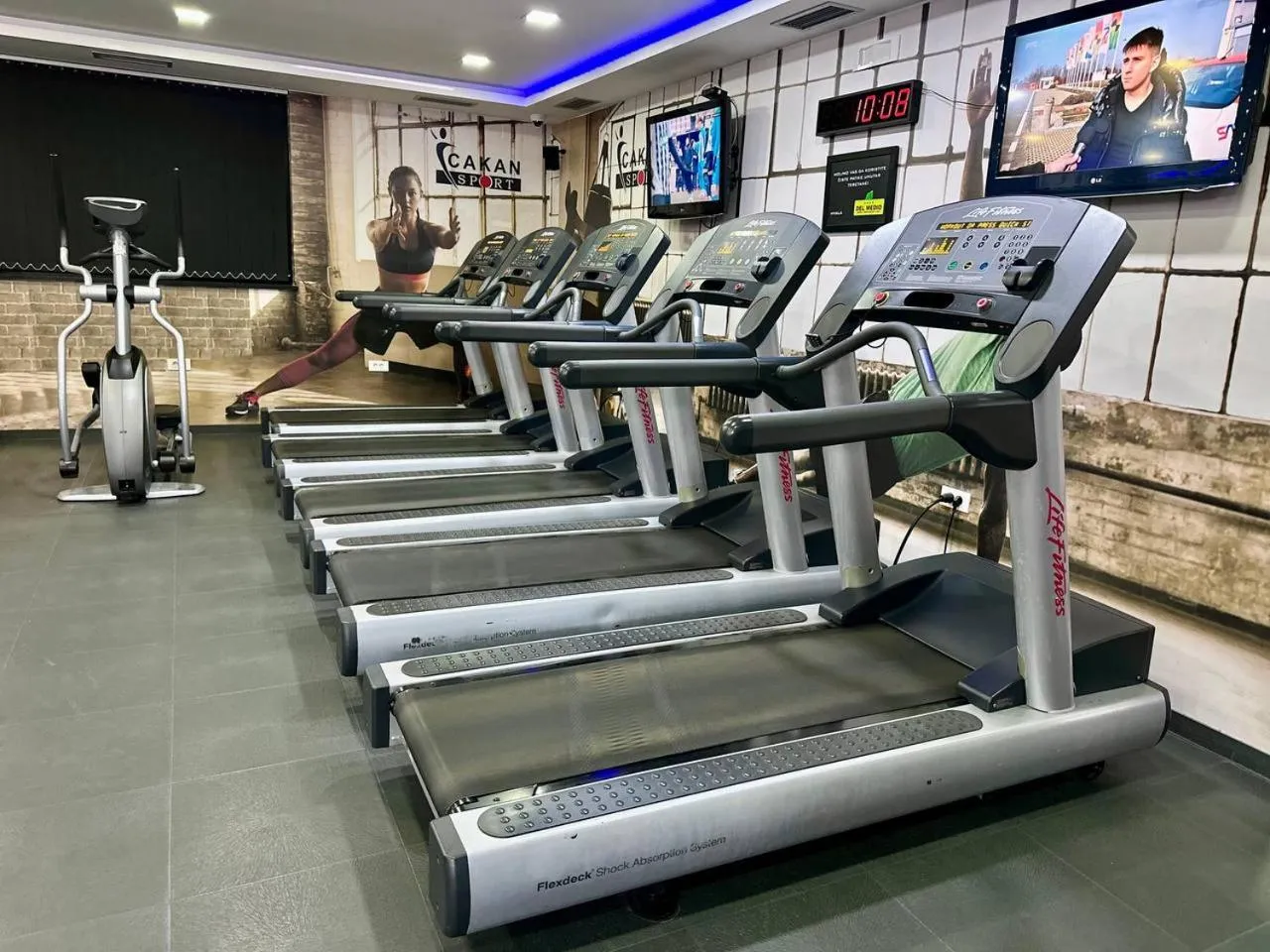 Sports in Hotel Del Medio