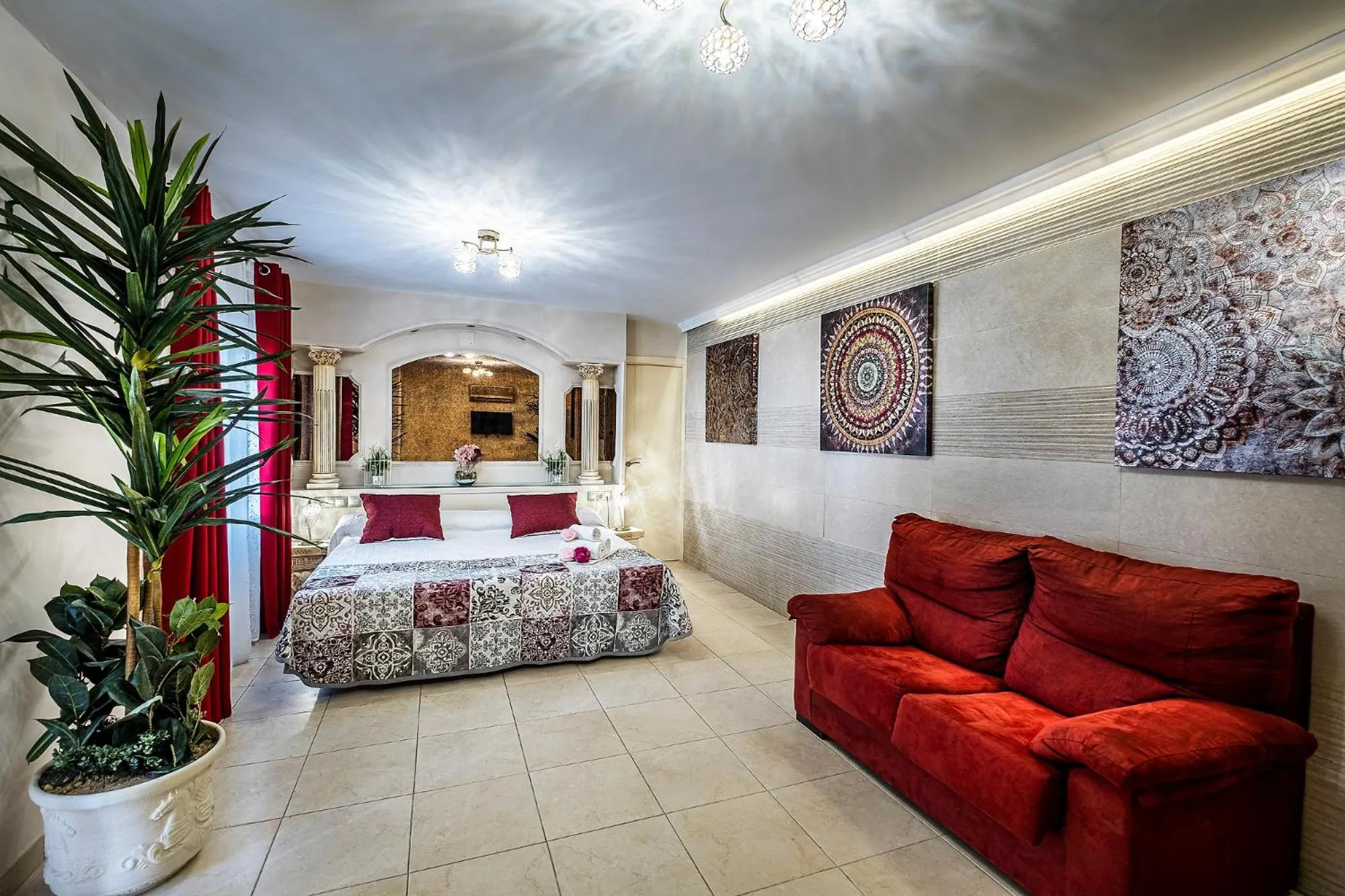 Toilet, Bed in Hotel Gines