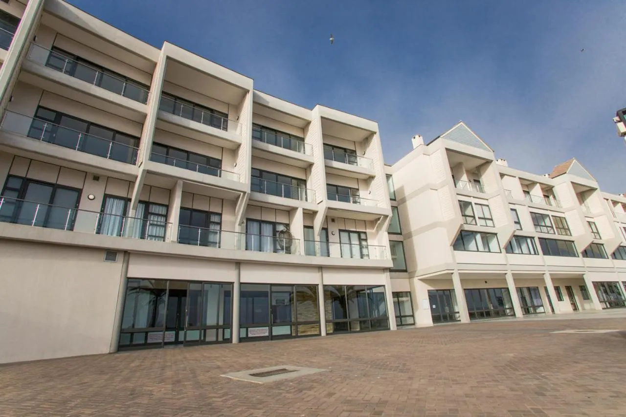 Property building in Platz am Meer no. 2