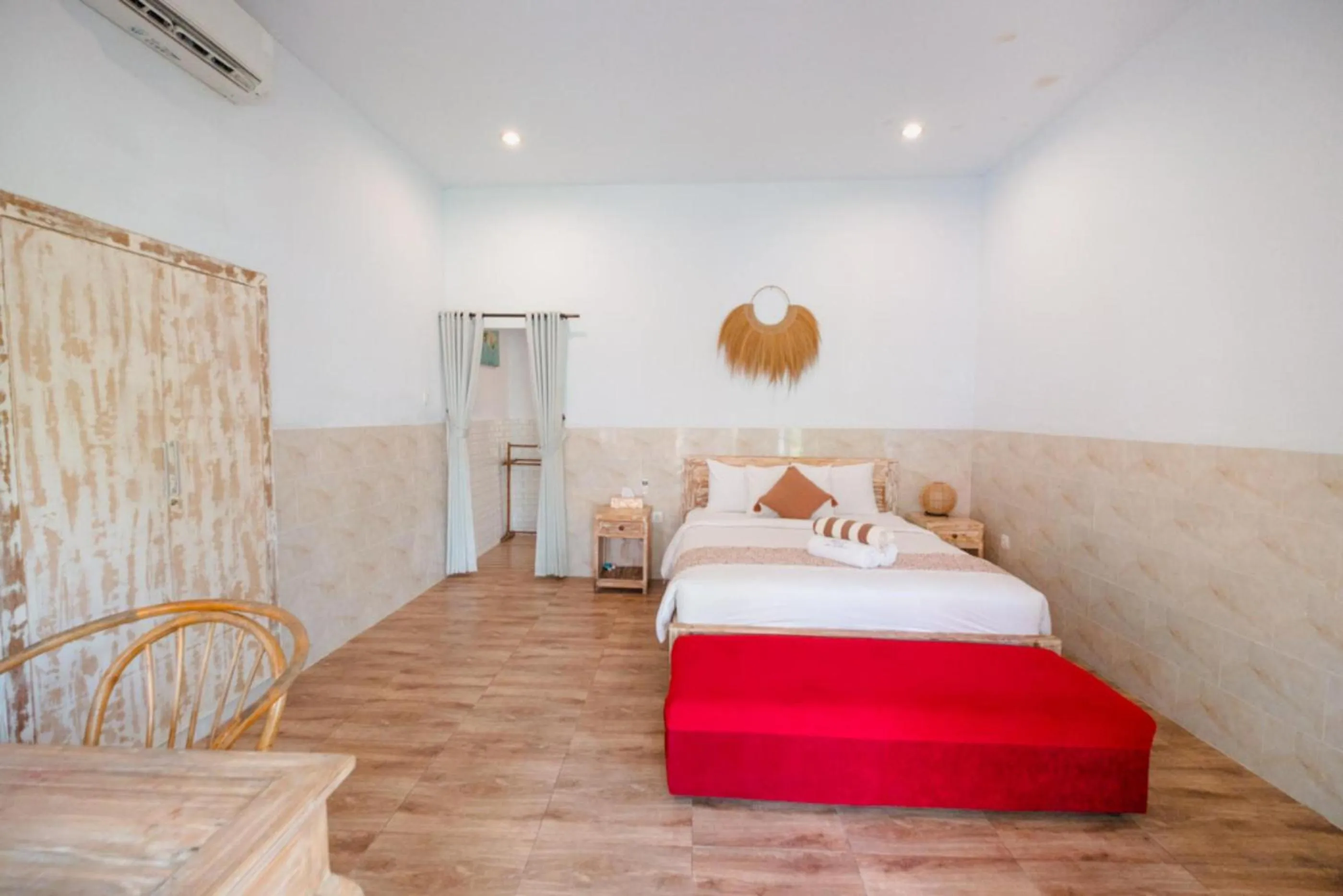 Bed in Agung Wiwin Homestay & Restaurant