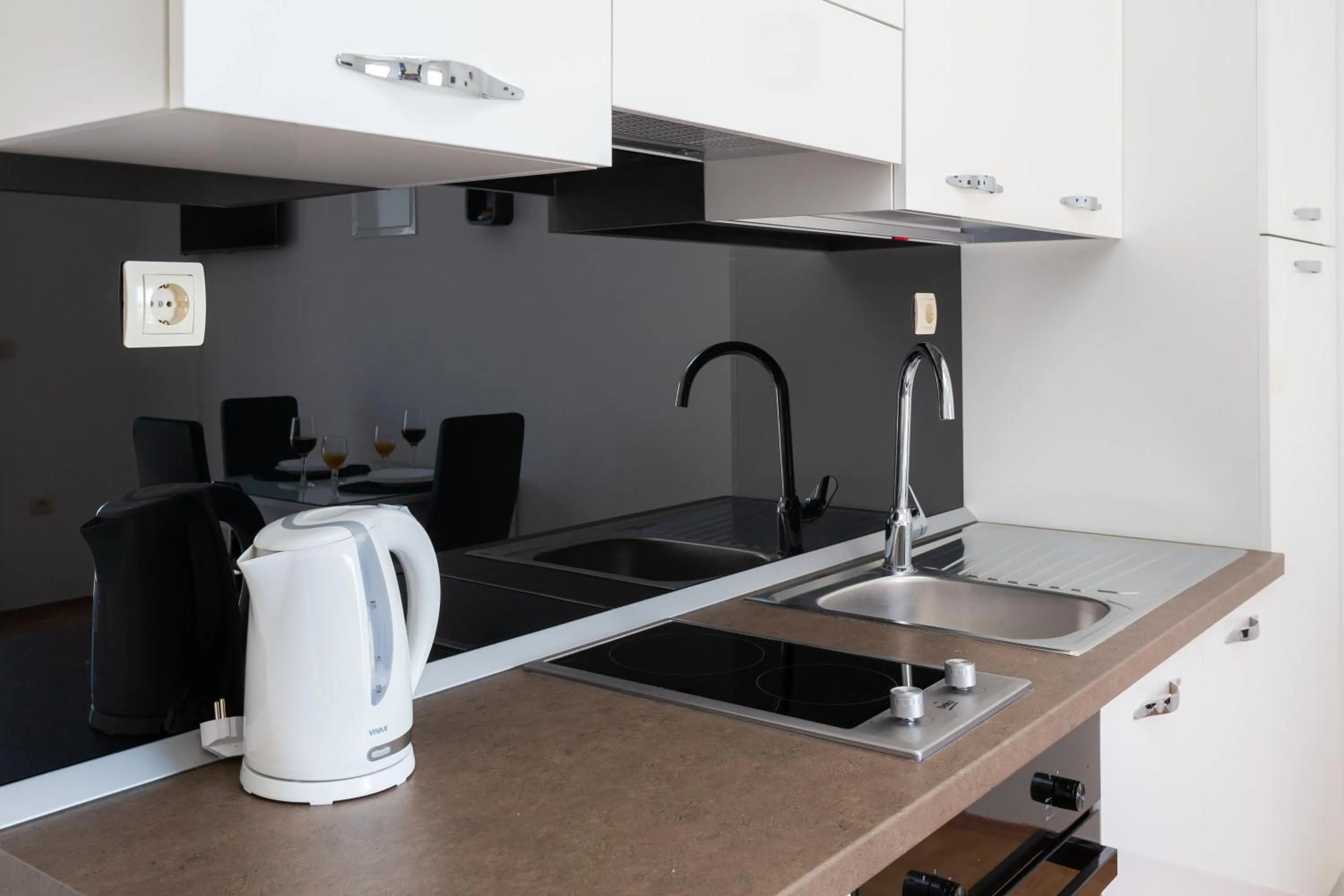 Kitchen or kitchenette in FBA Family Beach Apartments
