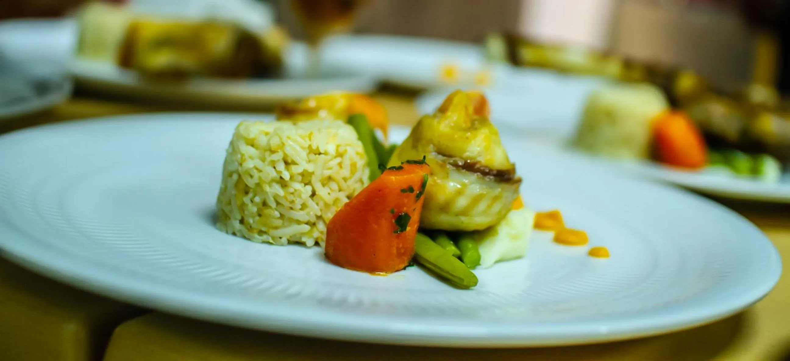 Restaurant/places to eat in SUNSET HOTEL