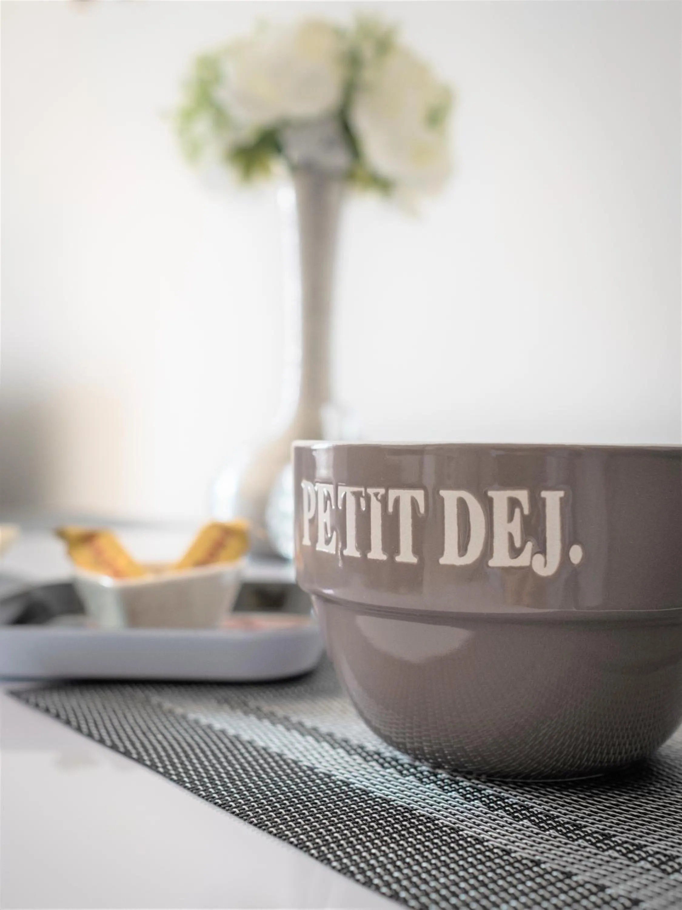 Decorative detail in Comfort Stay Basel Airport 2A46