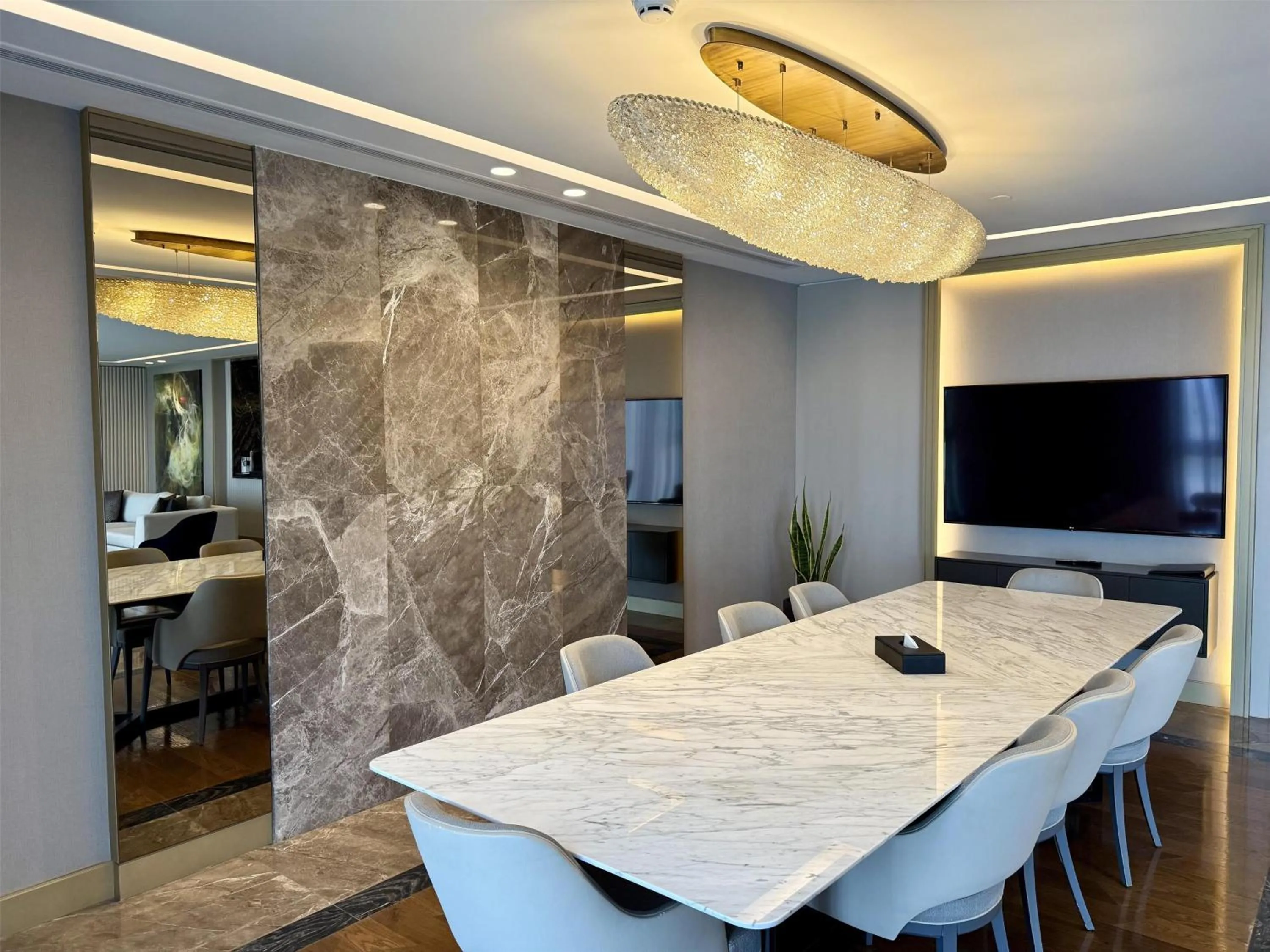 Photo of the whole room in Radisson Blu Hotel & Conference Center, Niamey